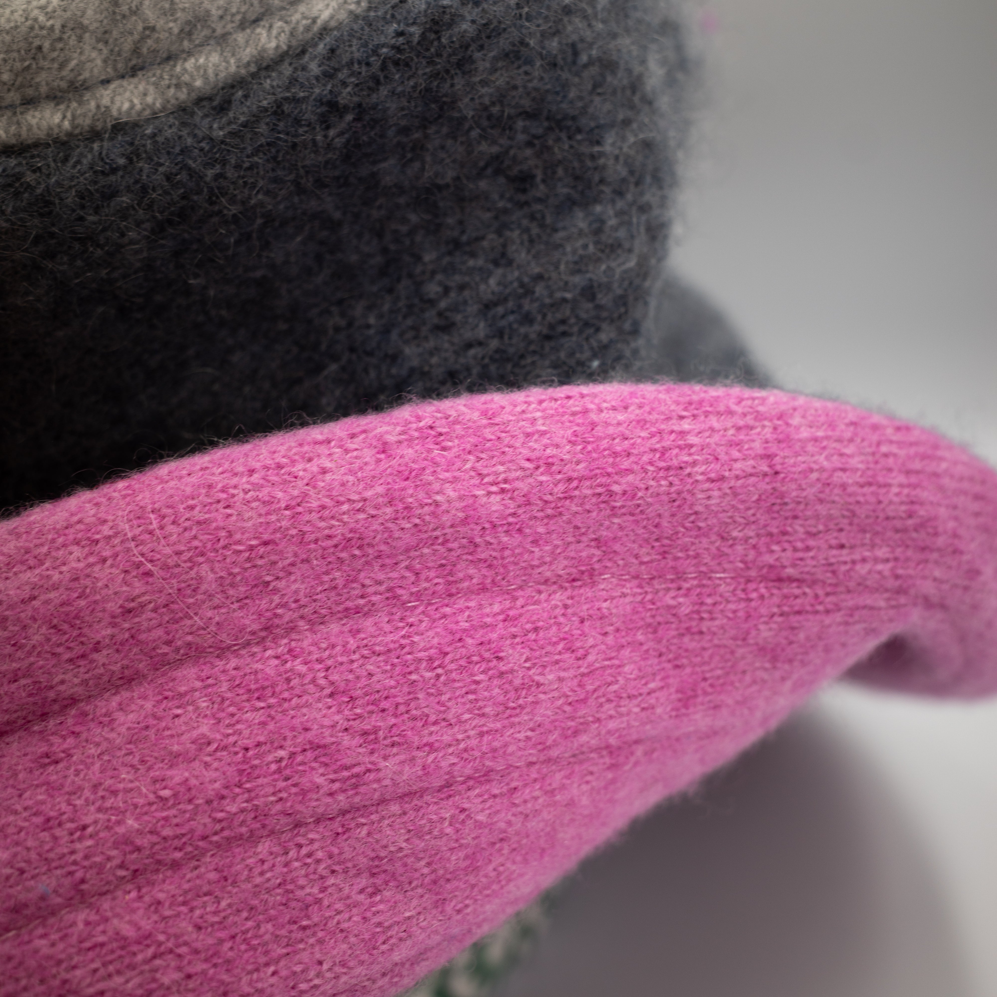 Slate Grey Reversible Cashmere Bucket Hat Large