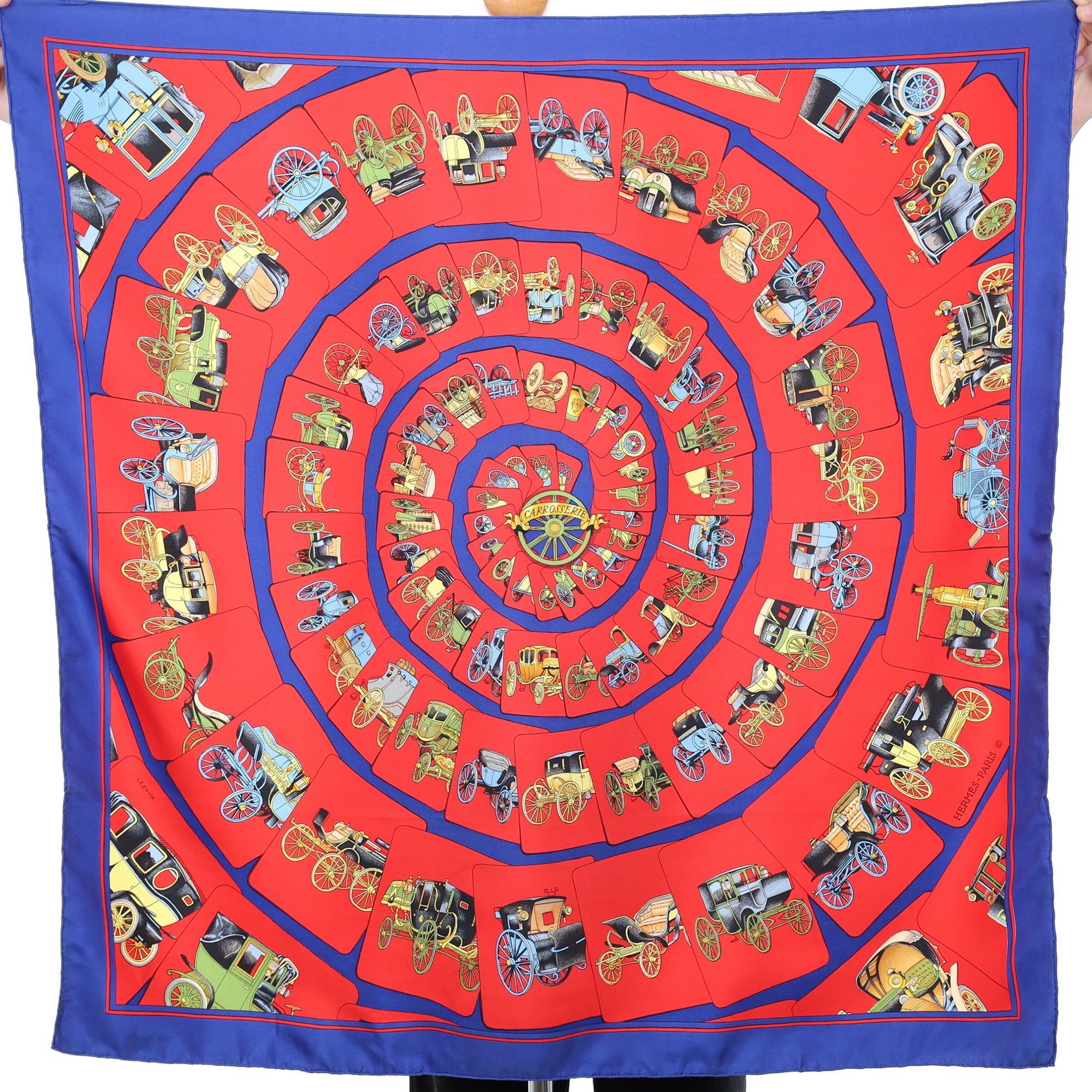 Pristine Hermès Carrosserie Silk Scarf