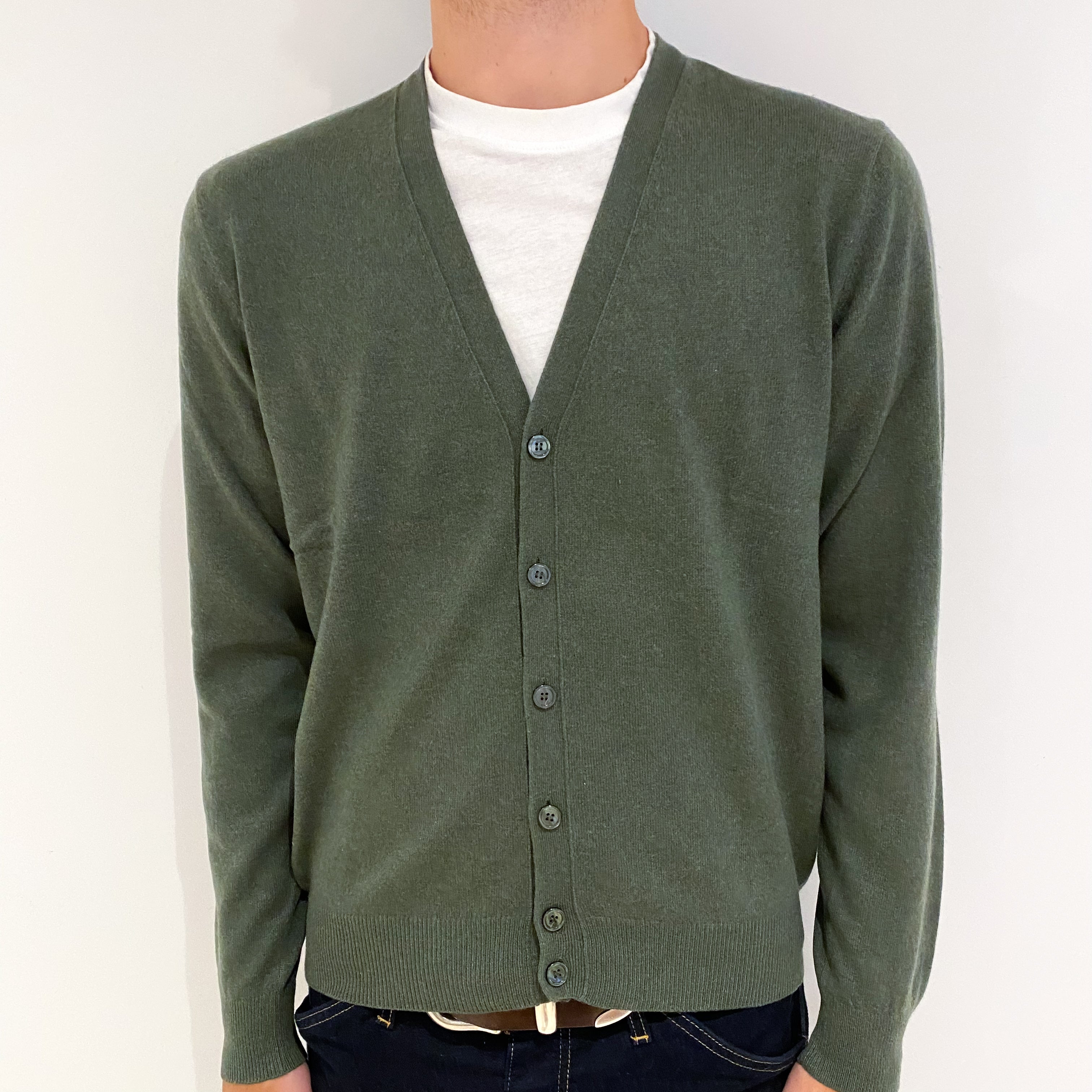 Men's Seaweed Green Cashmere V-Neck Cardigan Medium