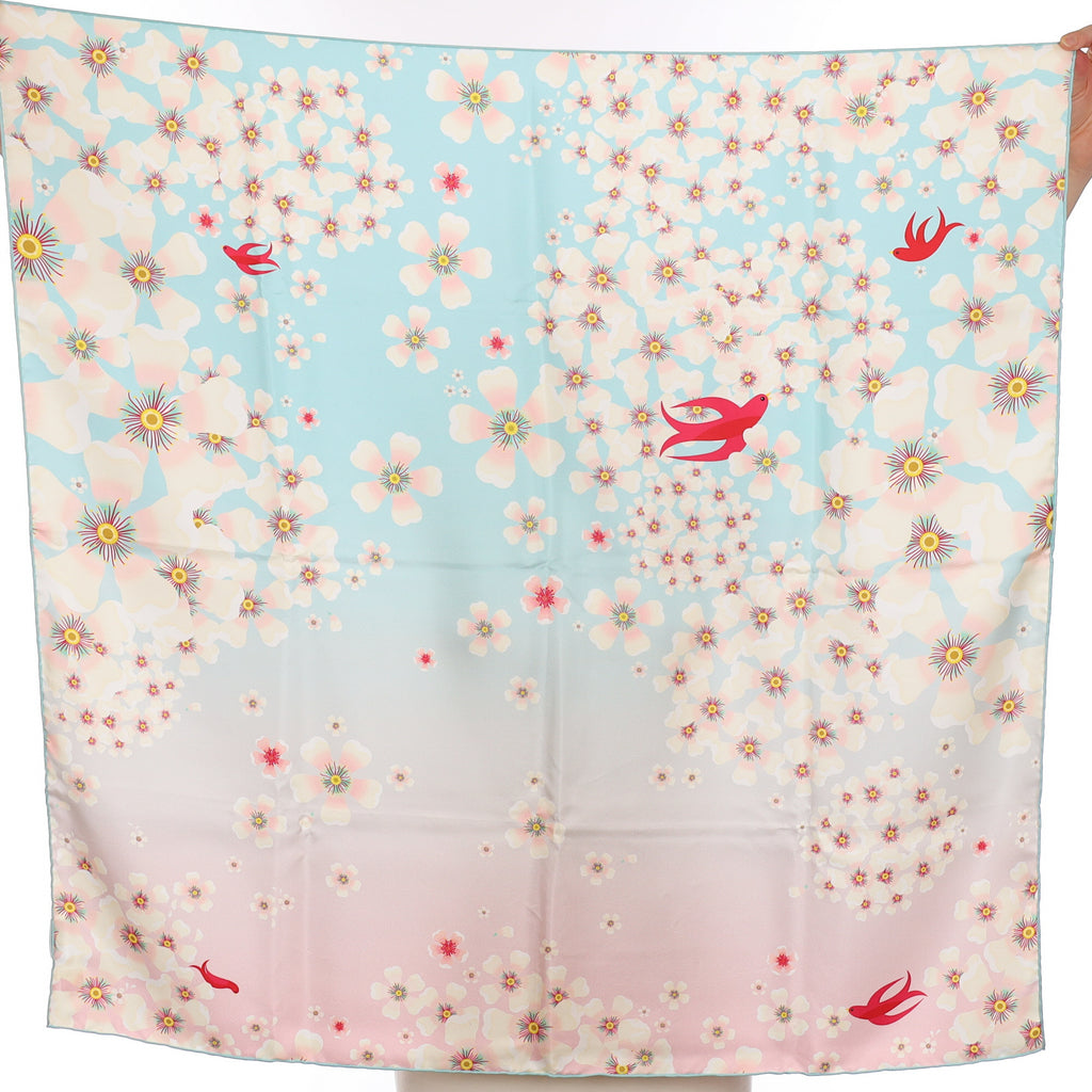 Brand New Boxed Van Cleef & Arpels Silk Scarf