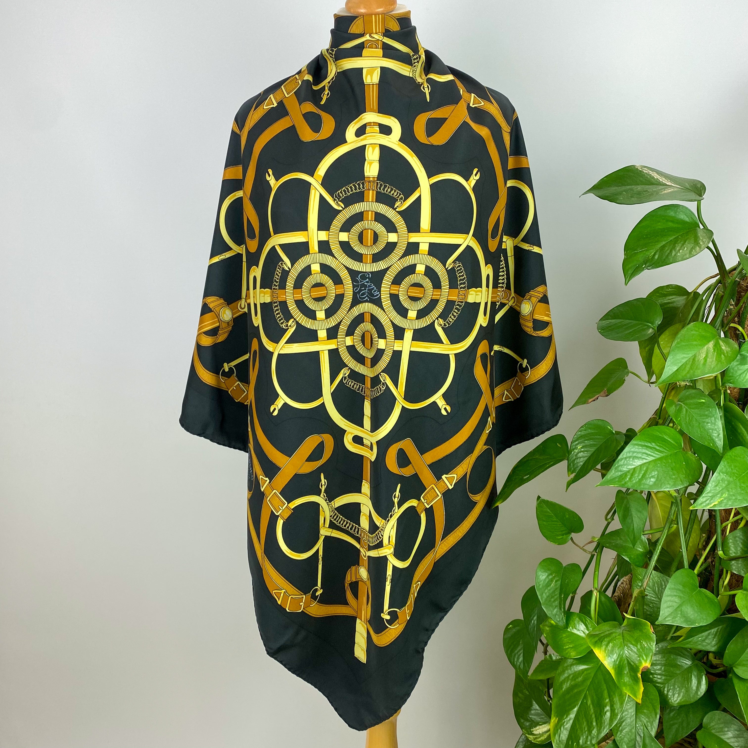 Hermès Eperon D’Or Silk Scarf