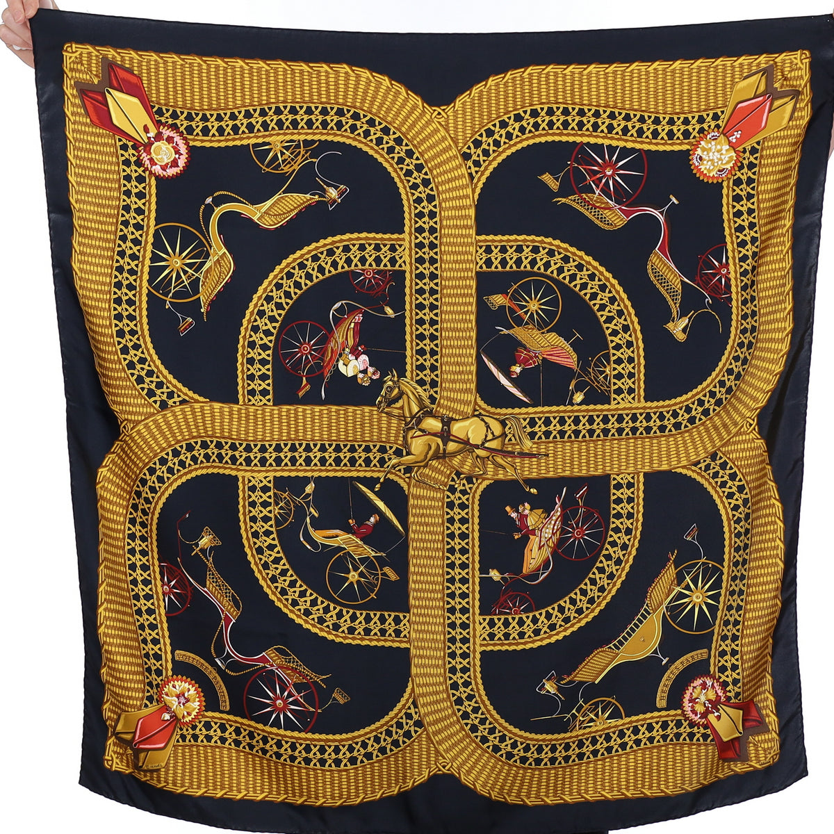 Hermès Voitures Paniers Silk Scarf