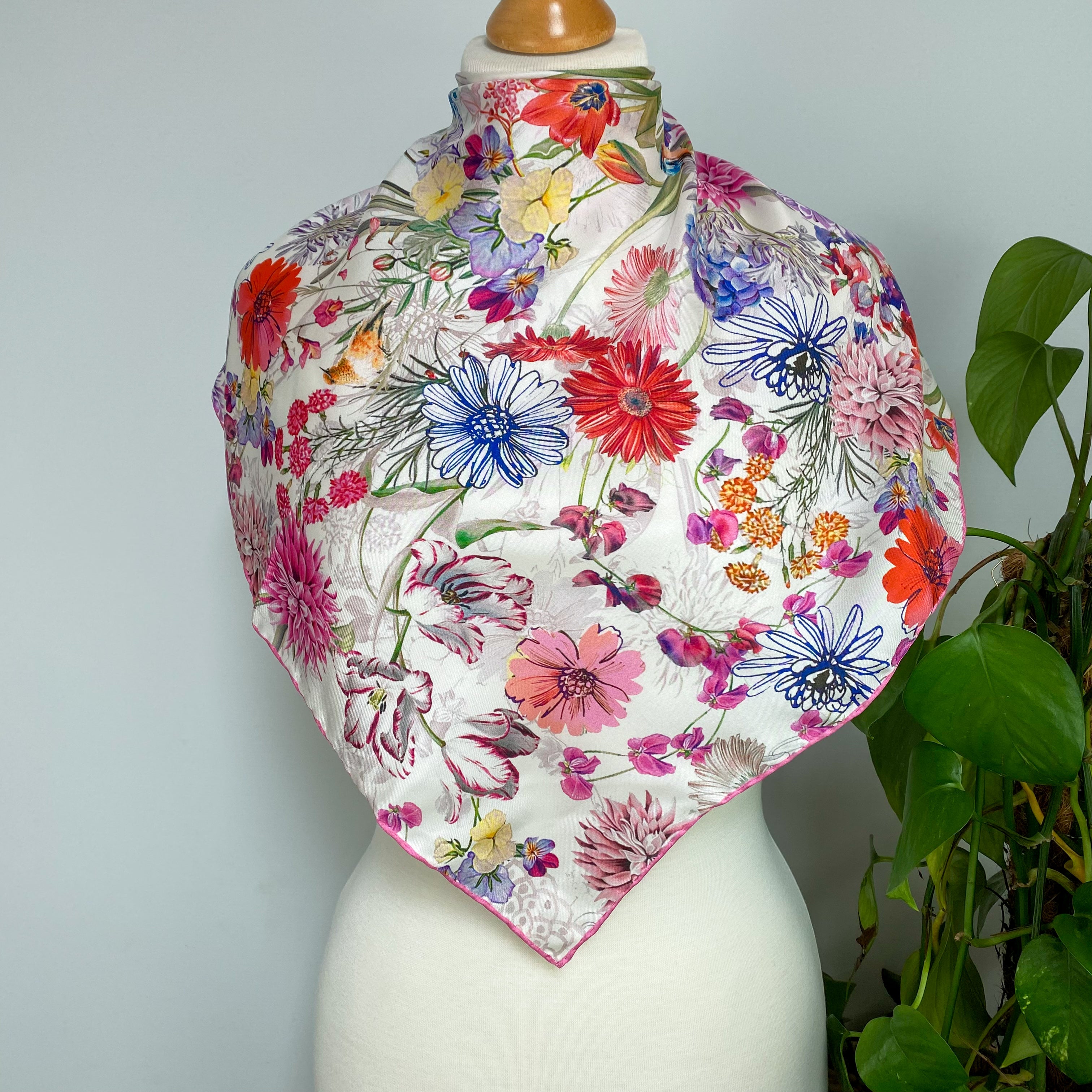 Codello Floral Silk Scarf