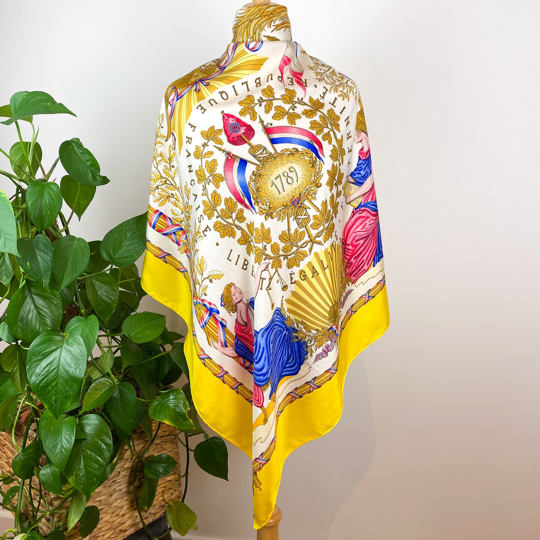 Boxed Hermes Liberte Egalite 1989 Designer Silk Scarf