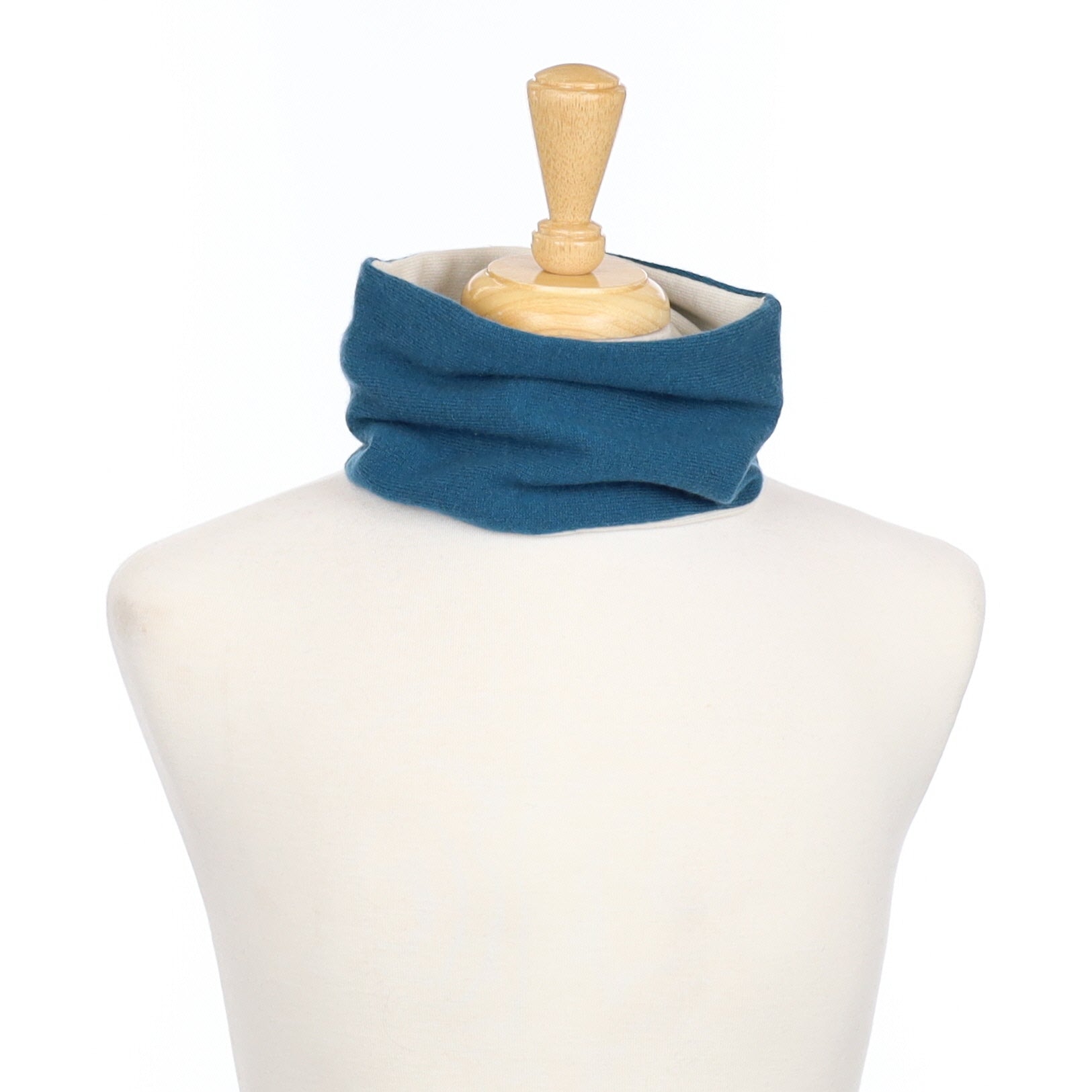 Teal and Ivory Neck Warmer