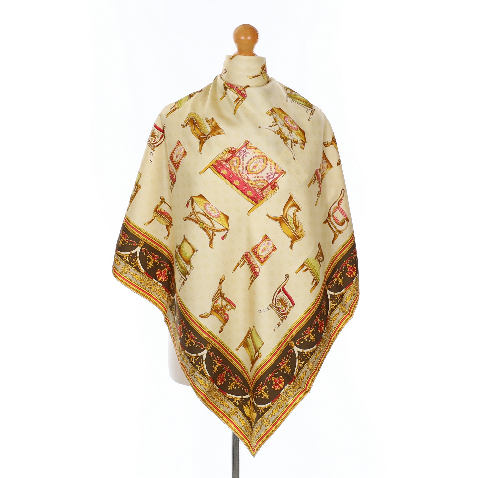 Brand New Boxed Gucci Silk Scarf