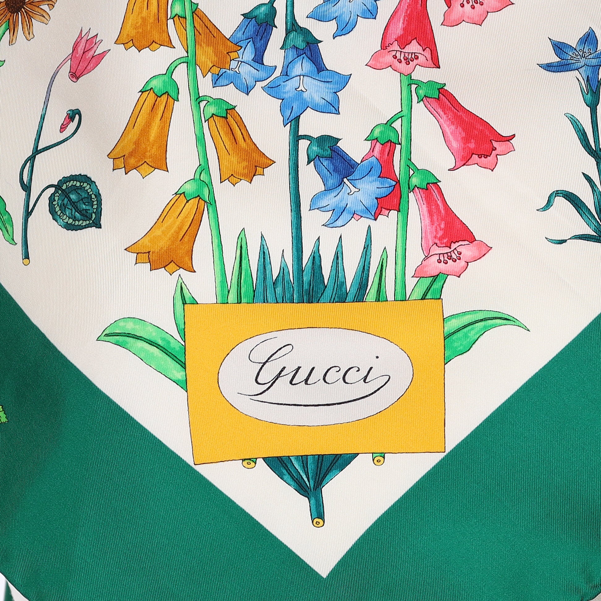 Brand New Gucci Bright Floral Vintage Silk Scarf