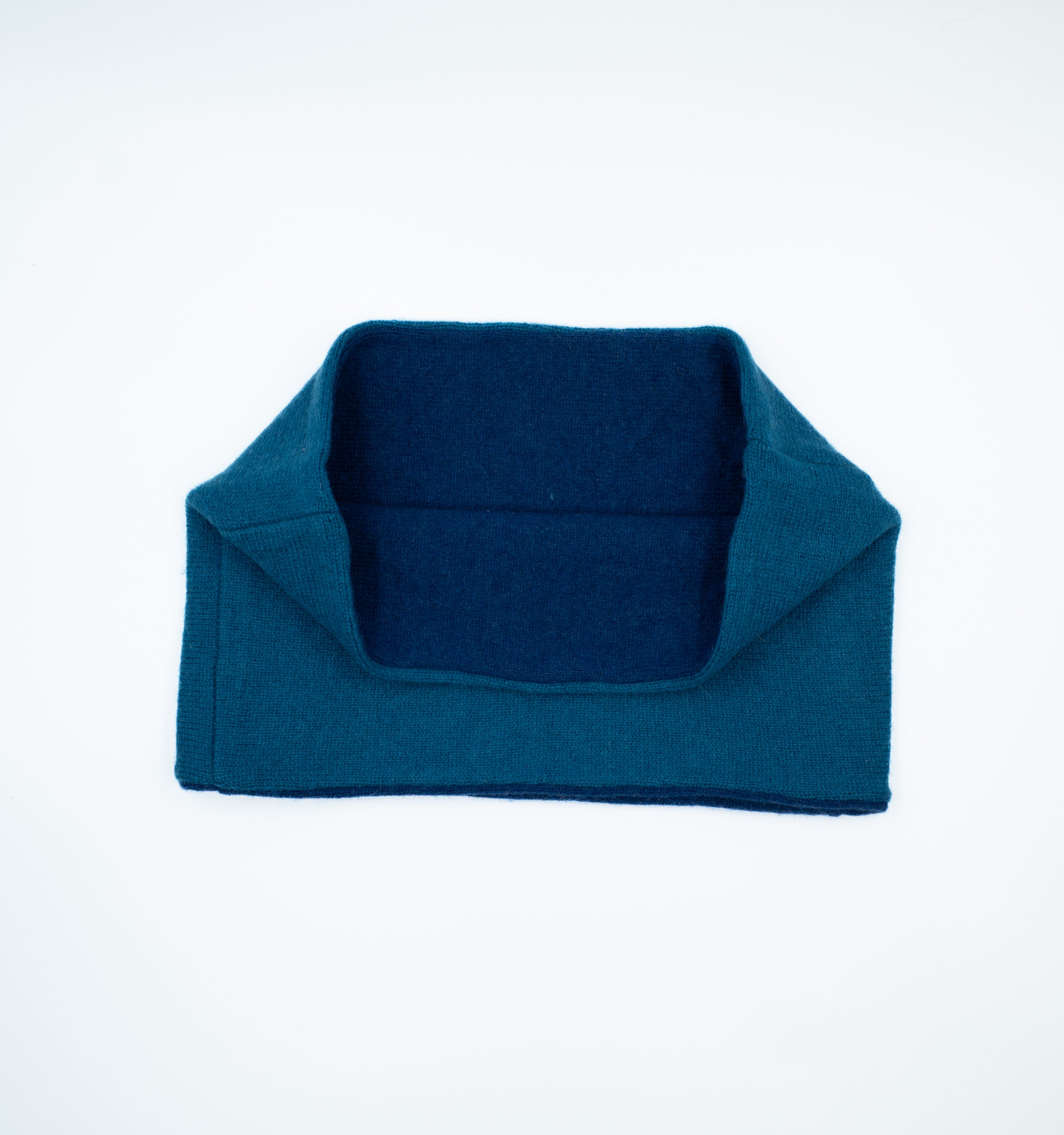 Men’s Teal and Navy Neck Warmer