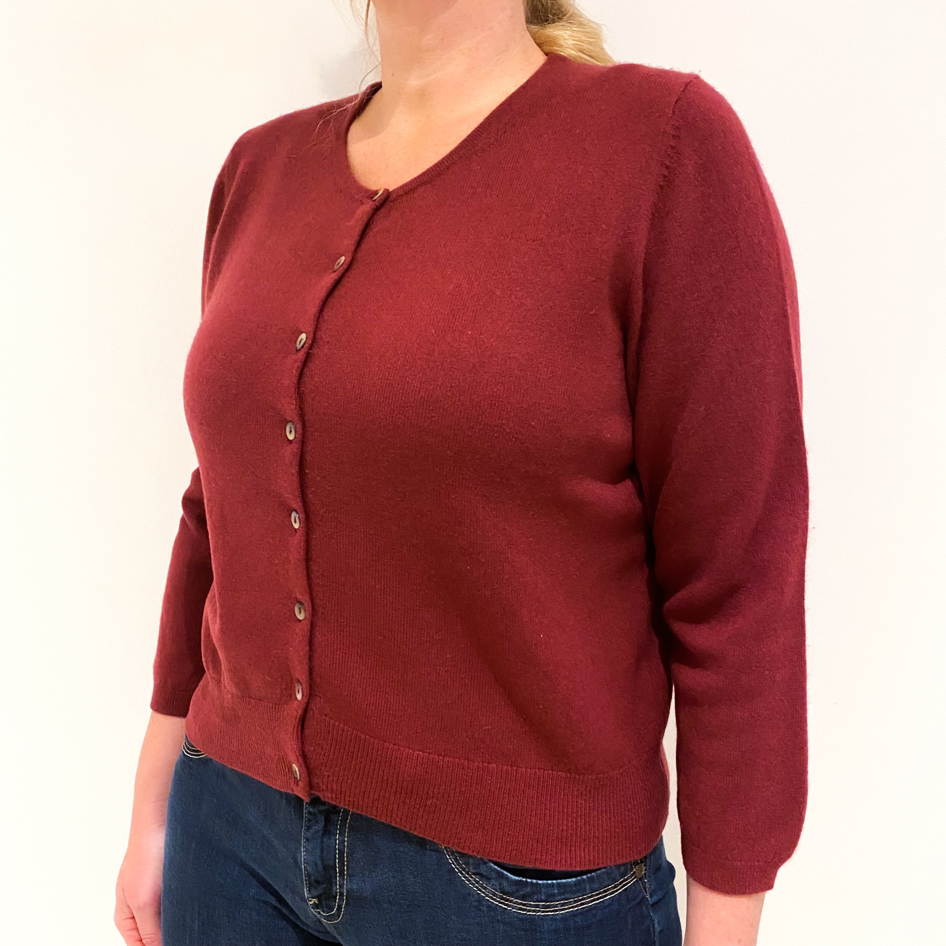 Wine Red 3/4 Sleeved Cashmere Crew Neck Cardigan Large