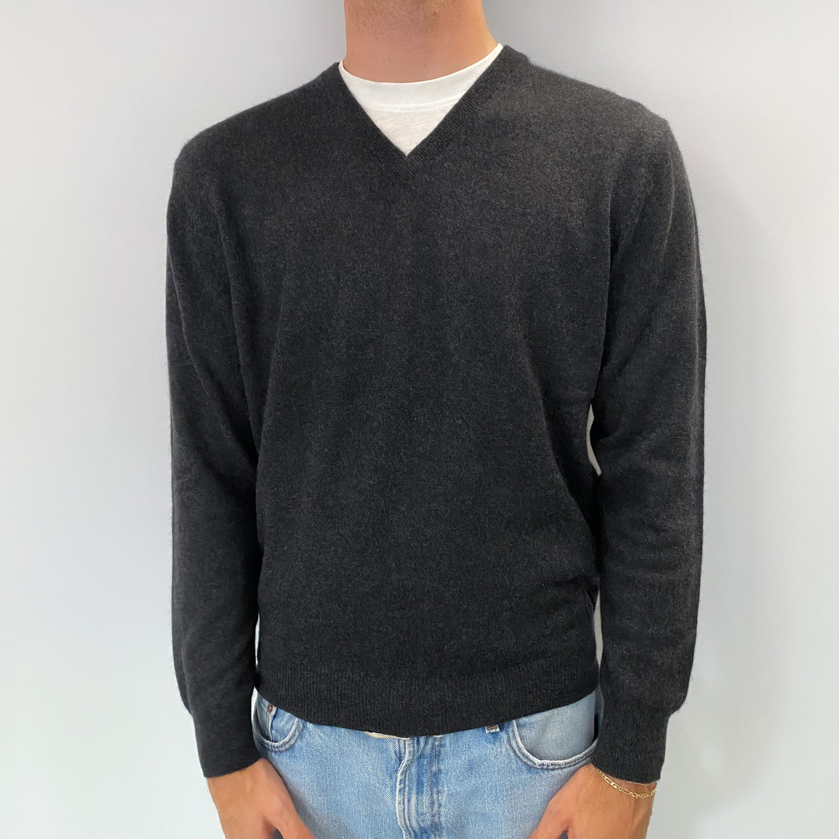 Men's Charcoal Grey Cashmere V Neck Jumper Medium