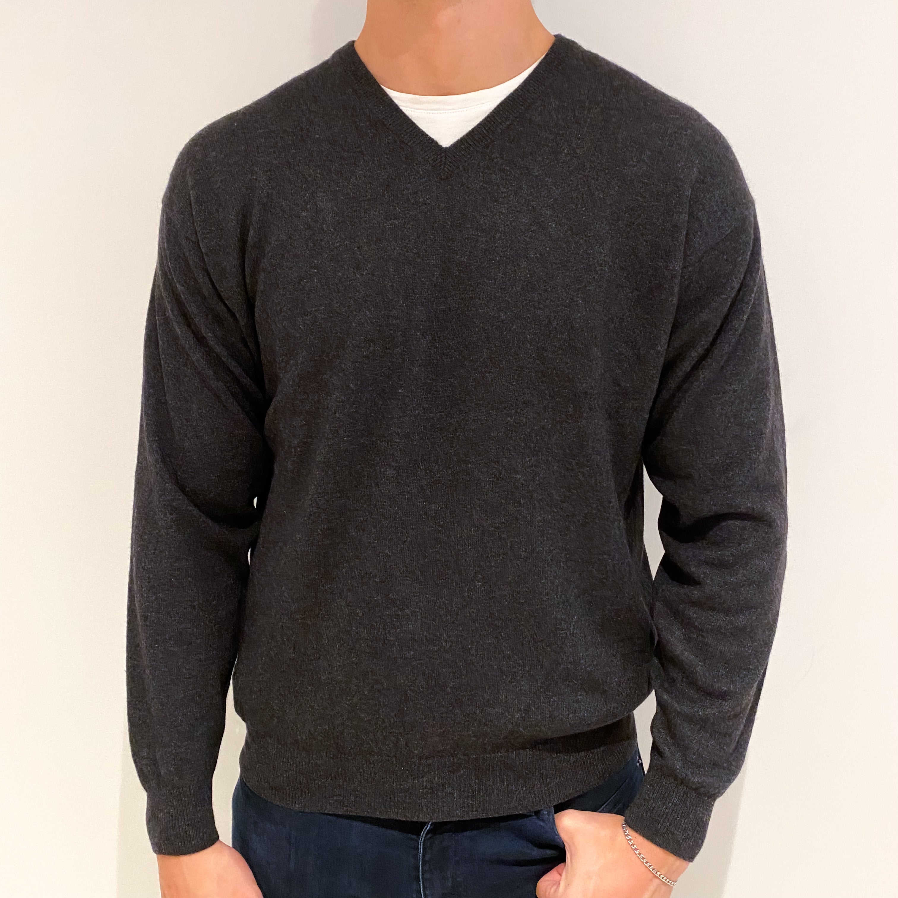 Men's Charcoal Grey Cashmere V-Neck Jumper Extra Extra Large