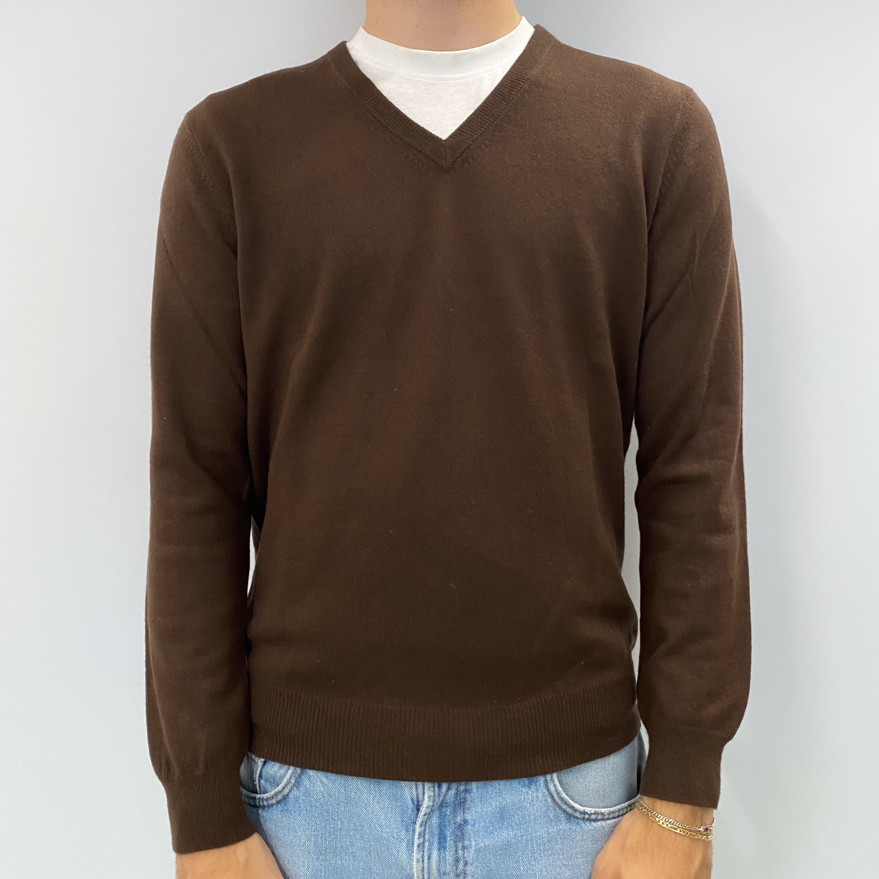 Men's Chocolate Brown Cashmere V Neck Jumper Large
