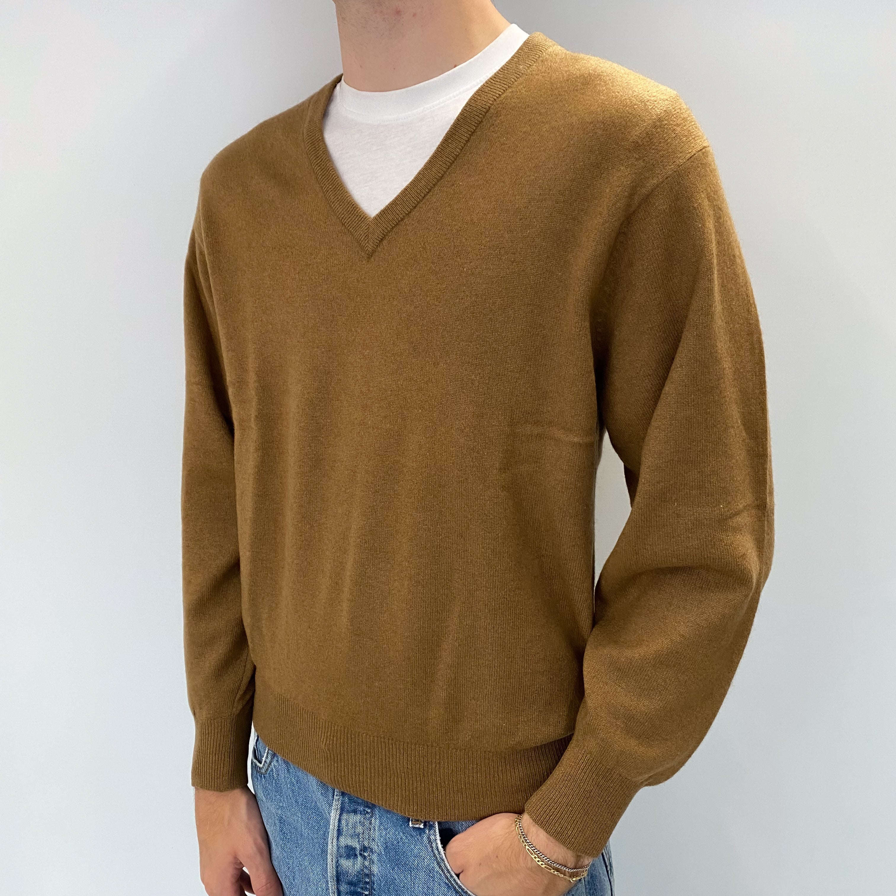 Men's Butterscotch Brown Cashmere V Neck Jumper Large