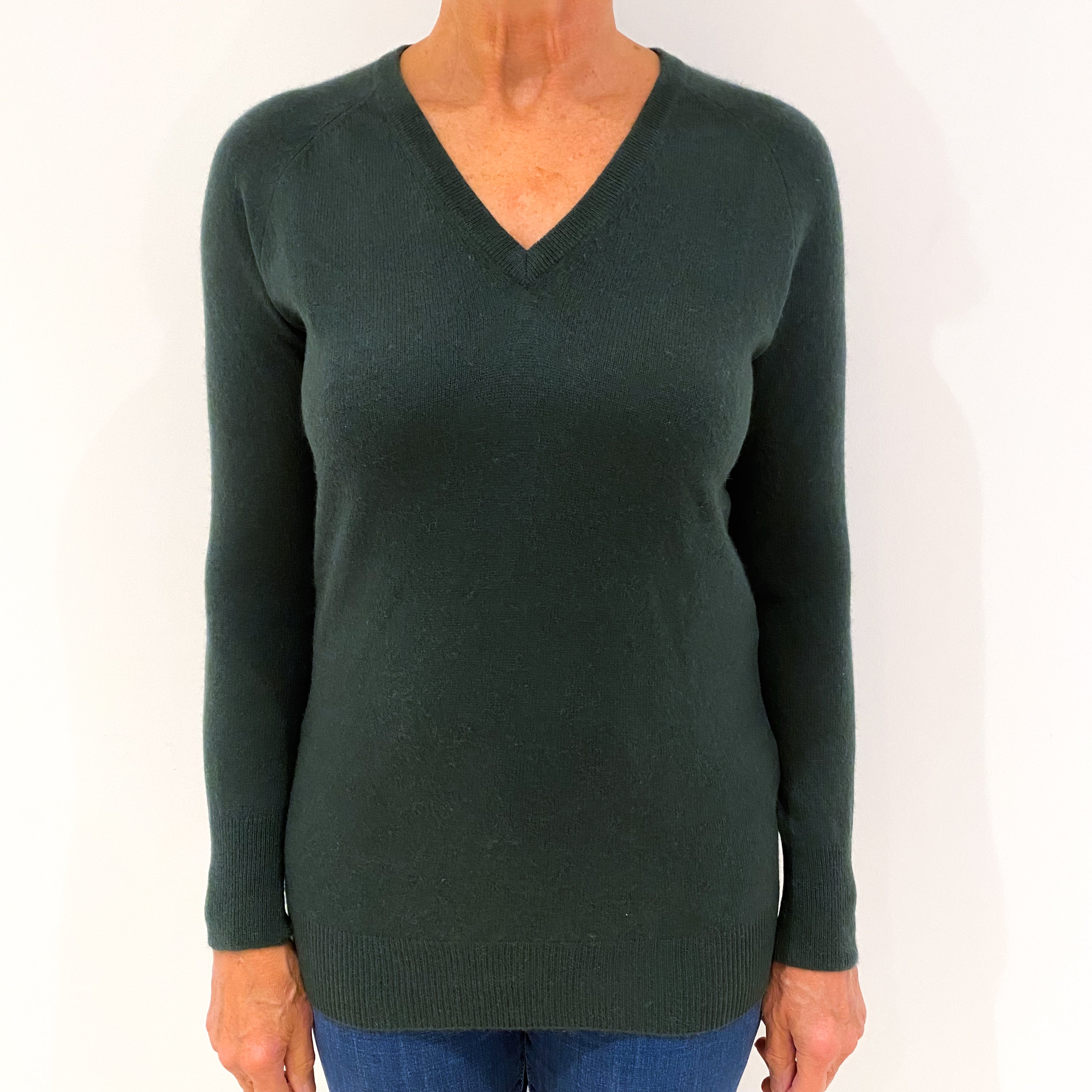 Ivy Green Cashmere V-Neck Jumper Medium