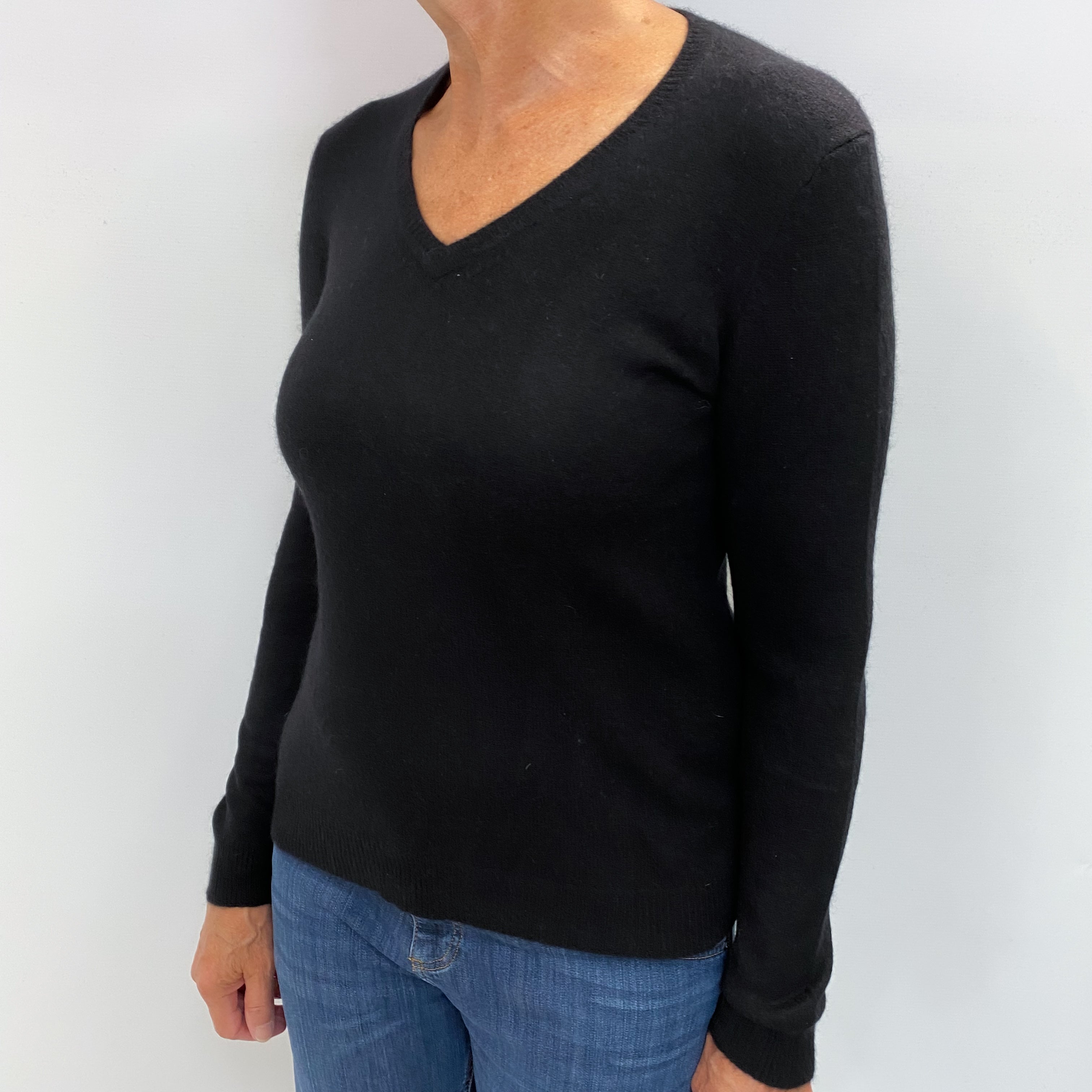 Black Cashmere V Neck Jumper Medium