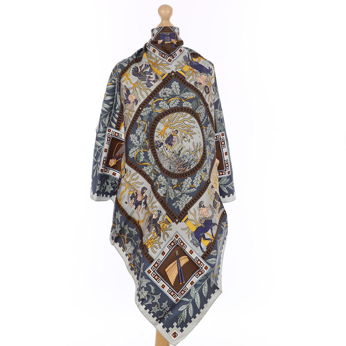 Pristine Hermès Musique Des Dieux Silk Scarf