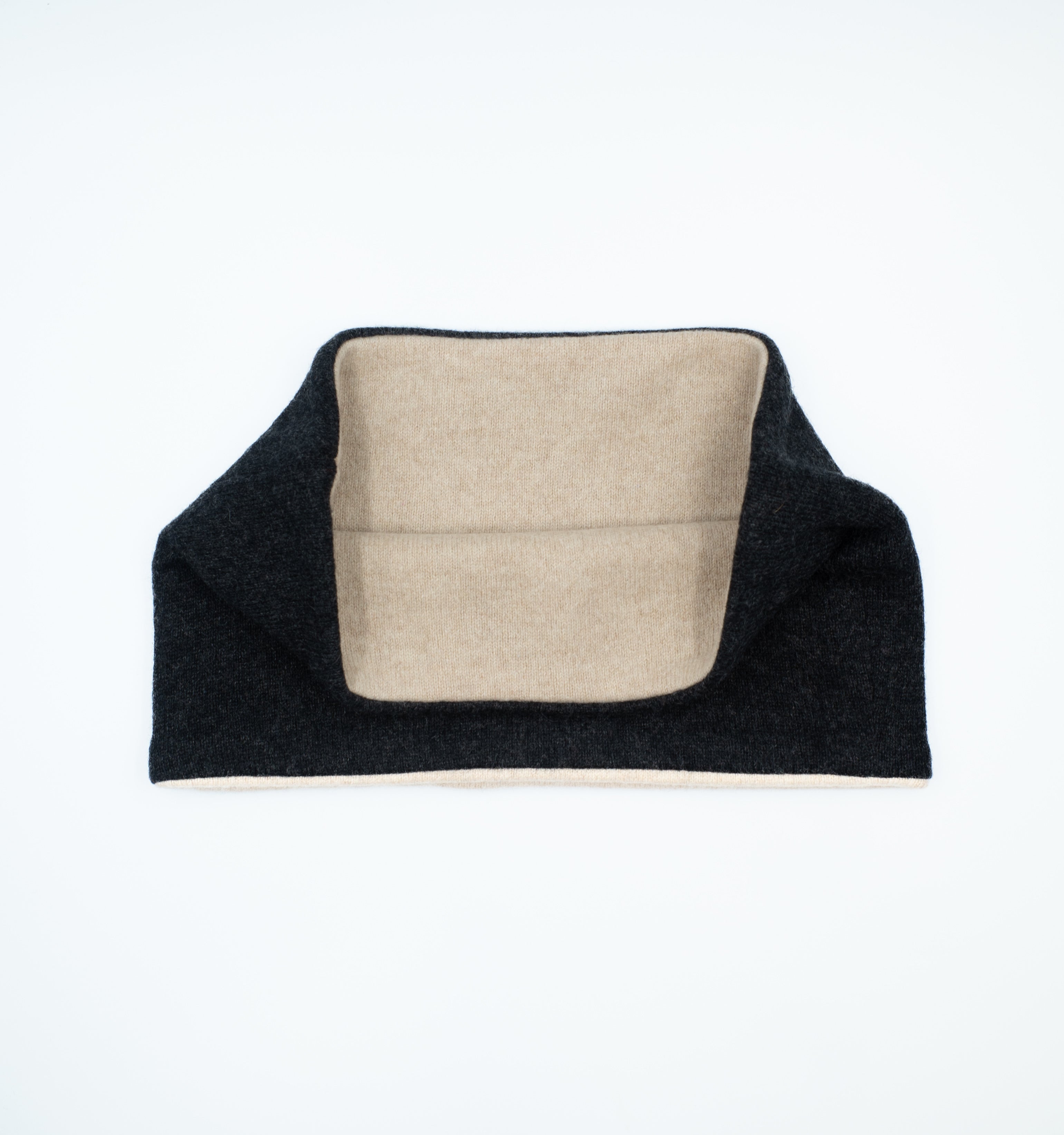 Men’s Charcoal and Oatmeal Neck Warmer