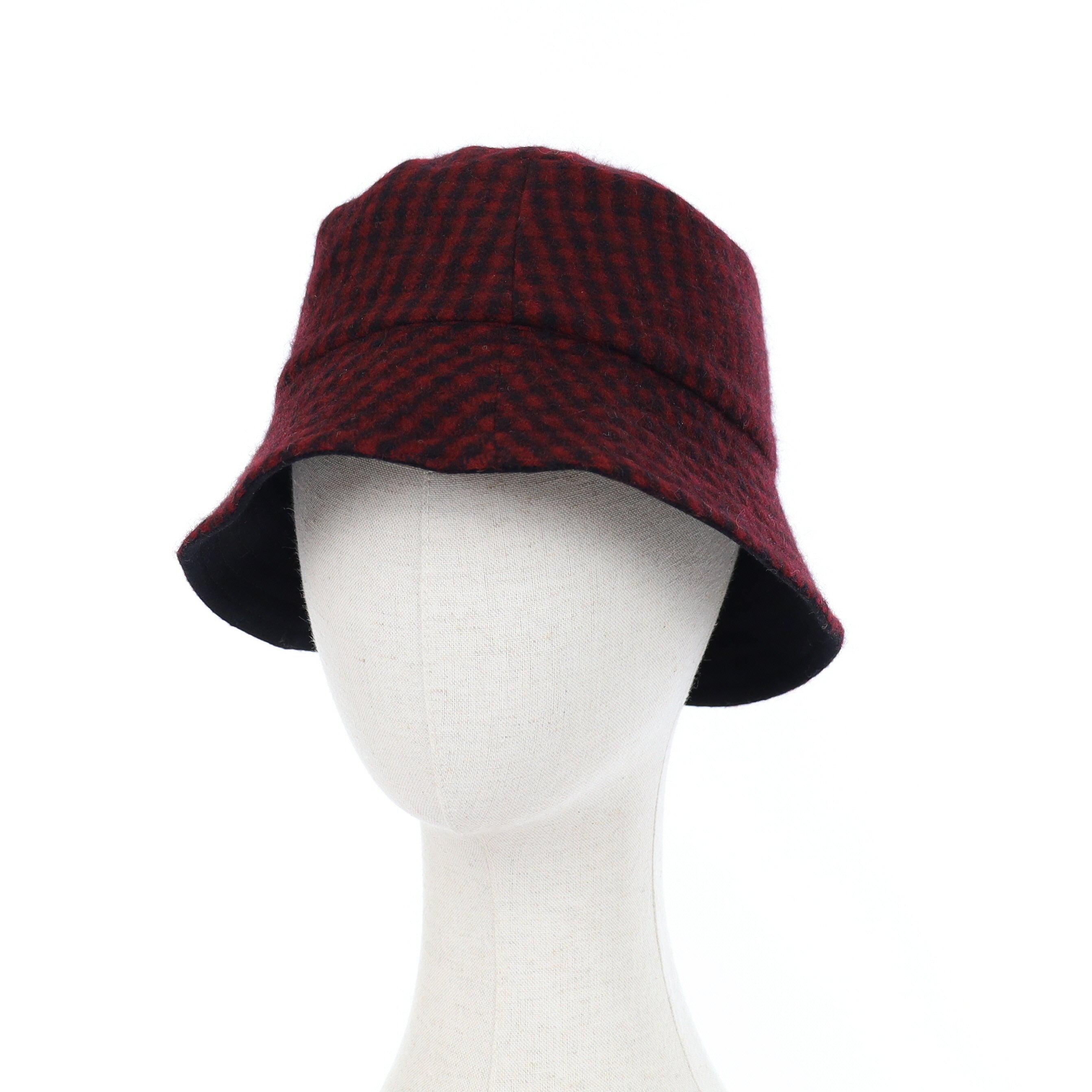 Red and Black Checked Reversible Cashmere Bucket Hat Medium