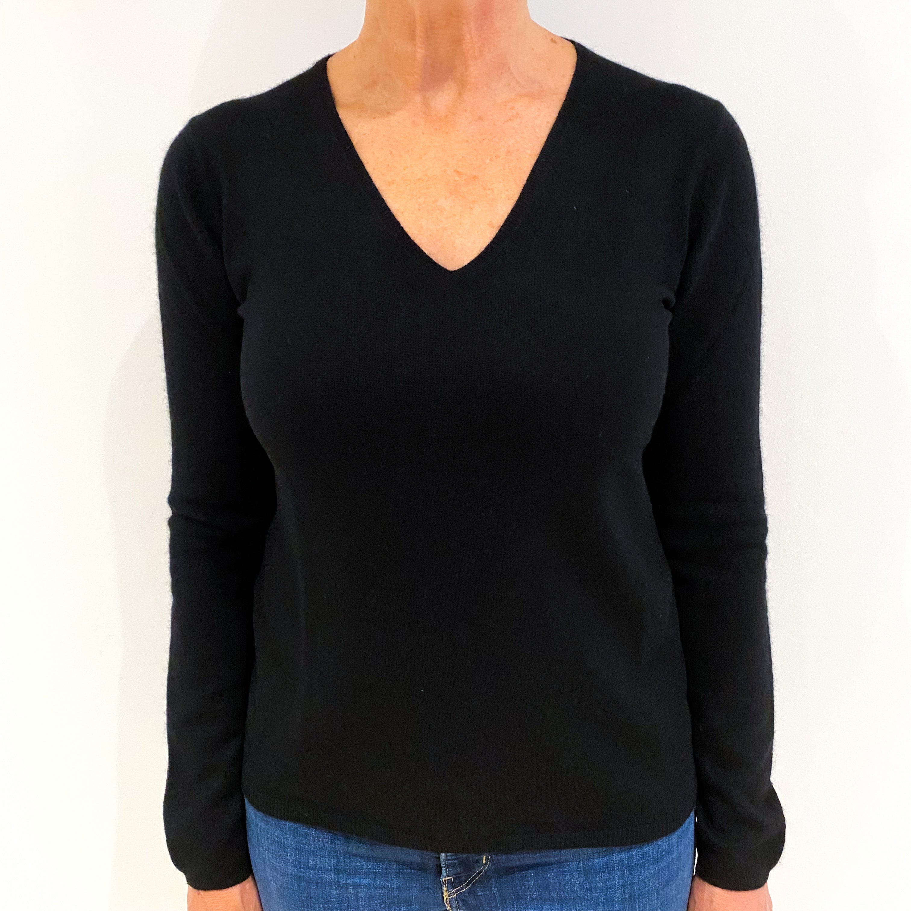 Black Cashmere V-Neck Jumper Medium