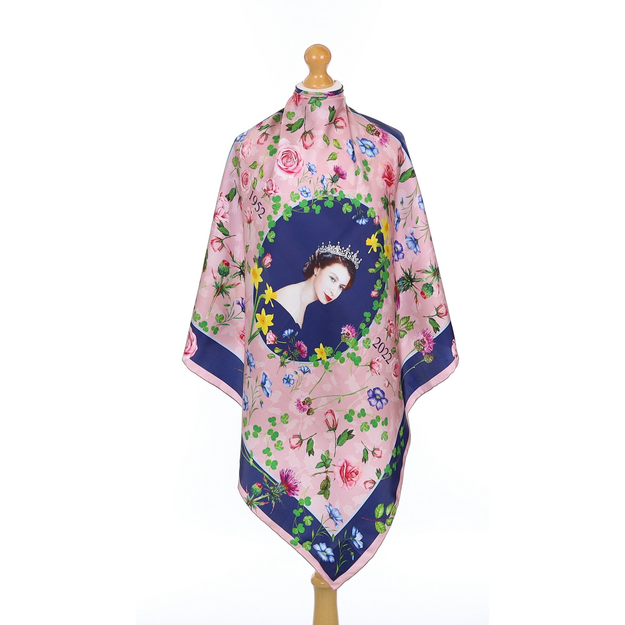 Brand New Queen Elizabeth Floral Silk Scarf