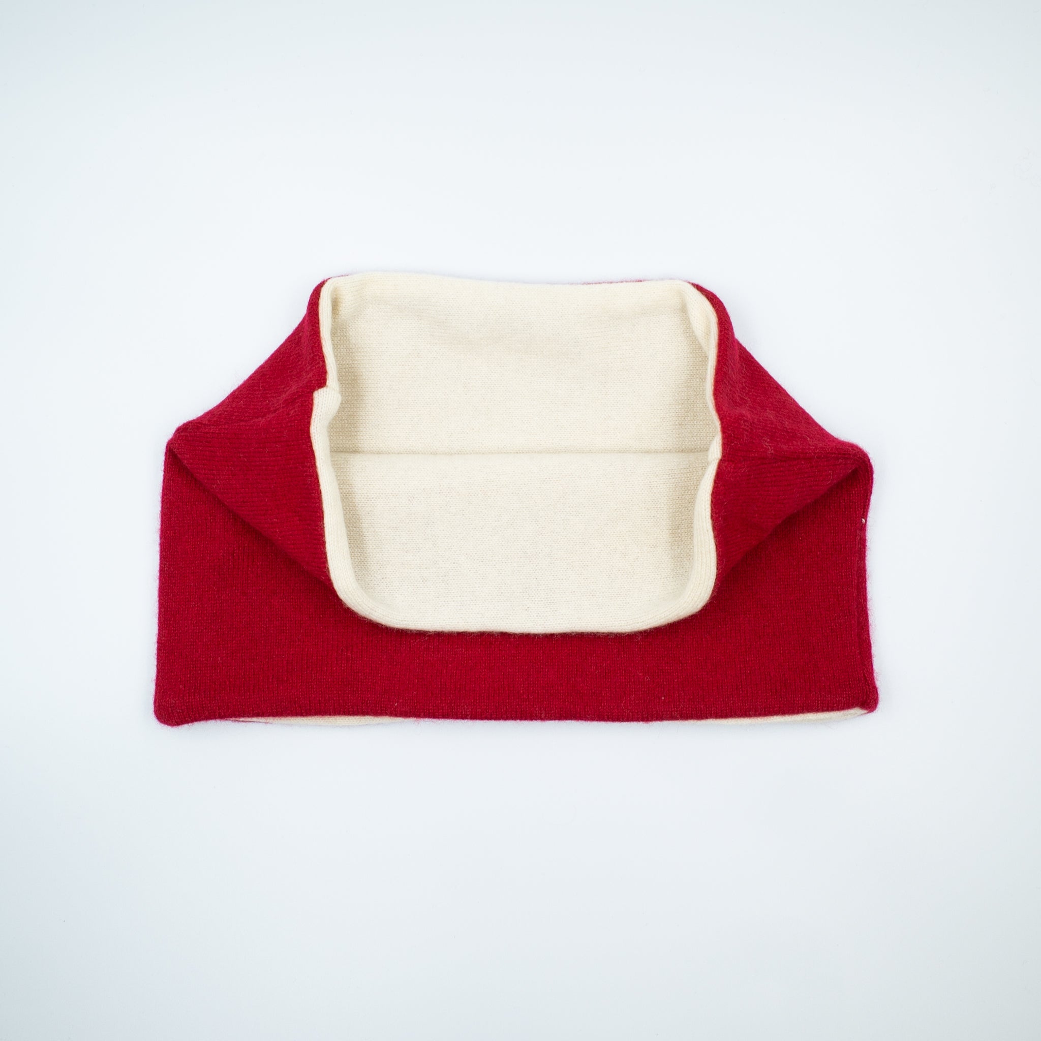 Postie Red and Ivory Neck Warmer