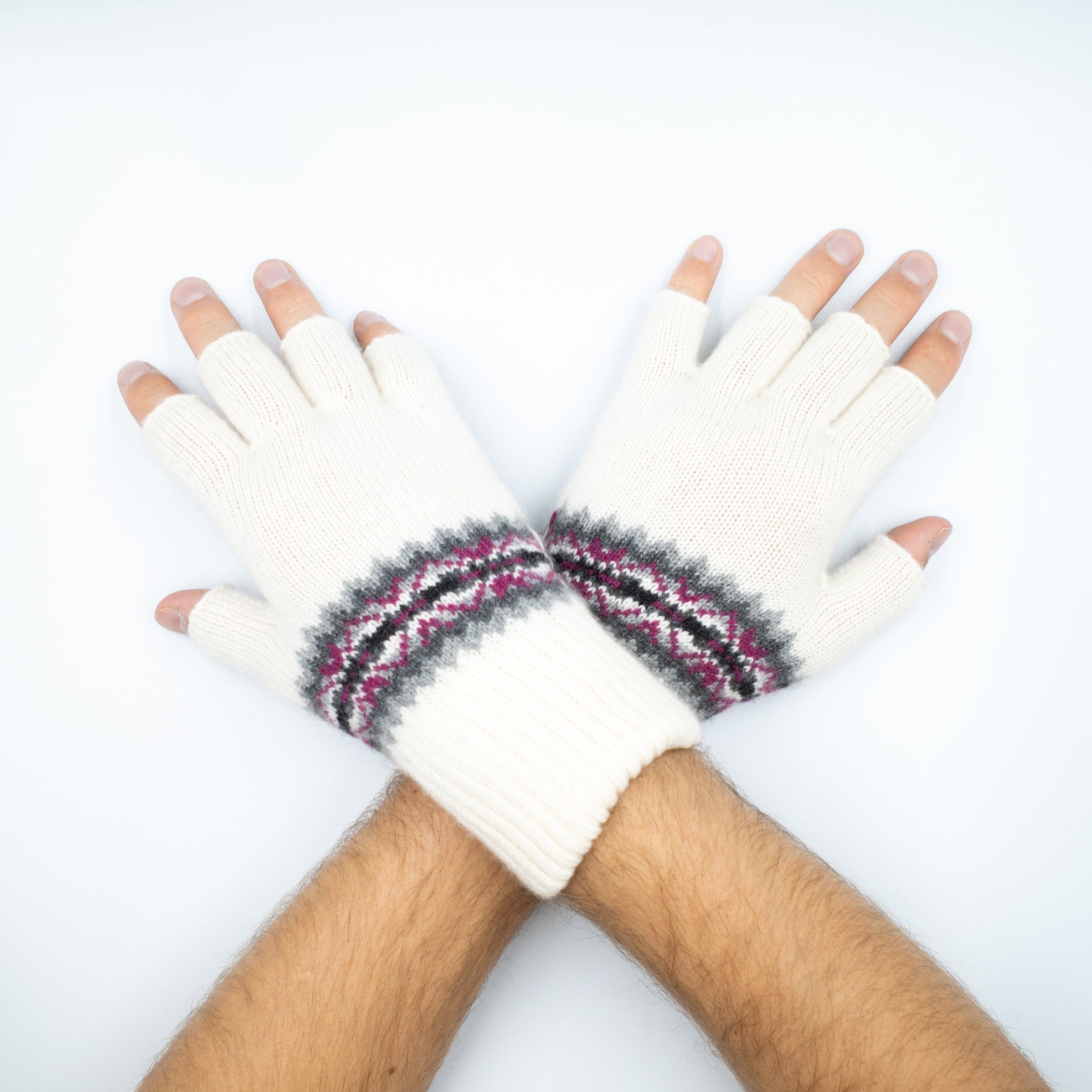 Men’s New Scottish Cream Red Fair Isle Cashmere Fingerless Gloves