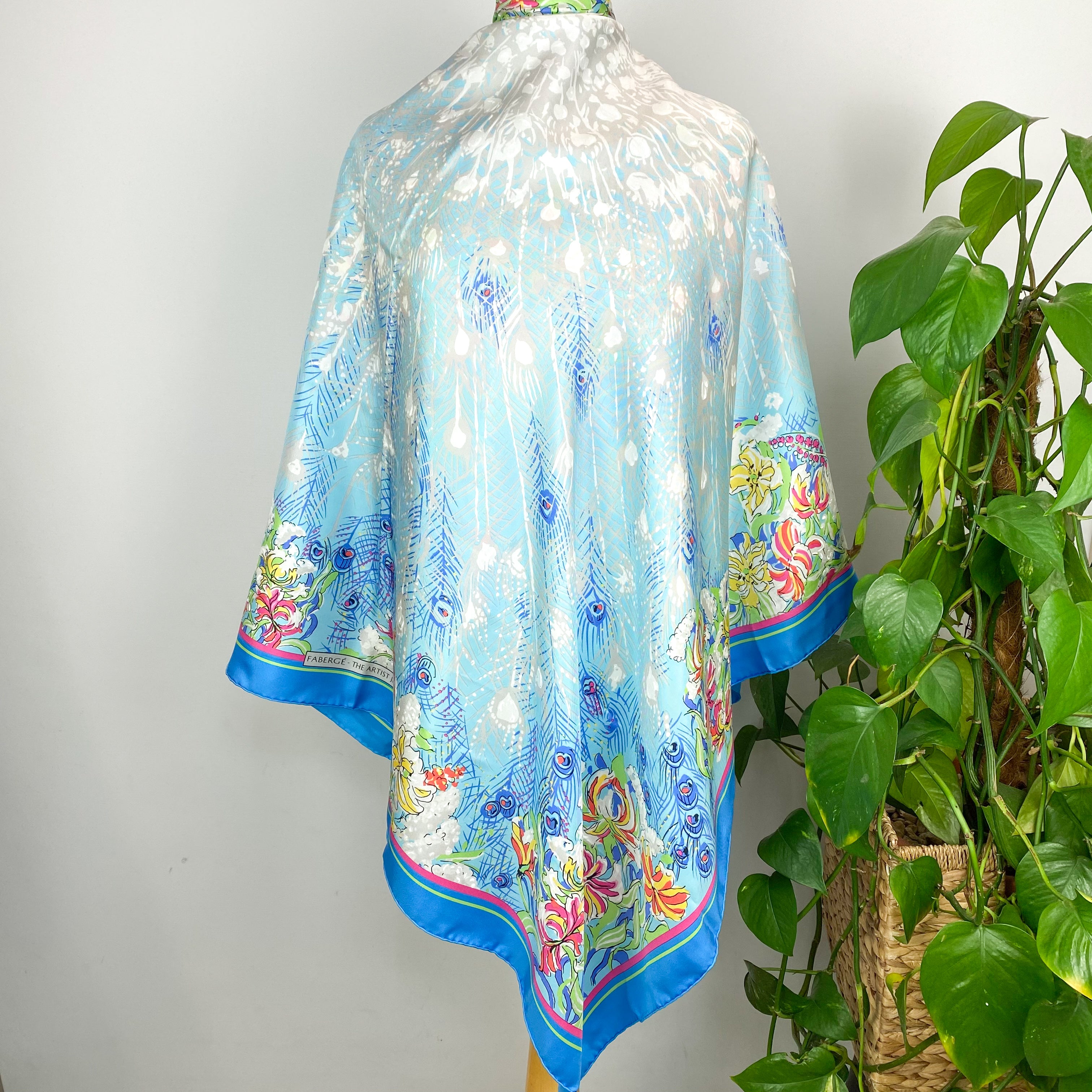 Brand New Boxed Fabergé Designer Silk Scarf