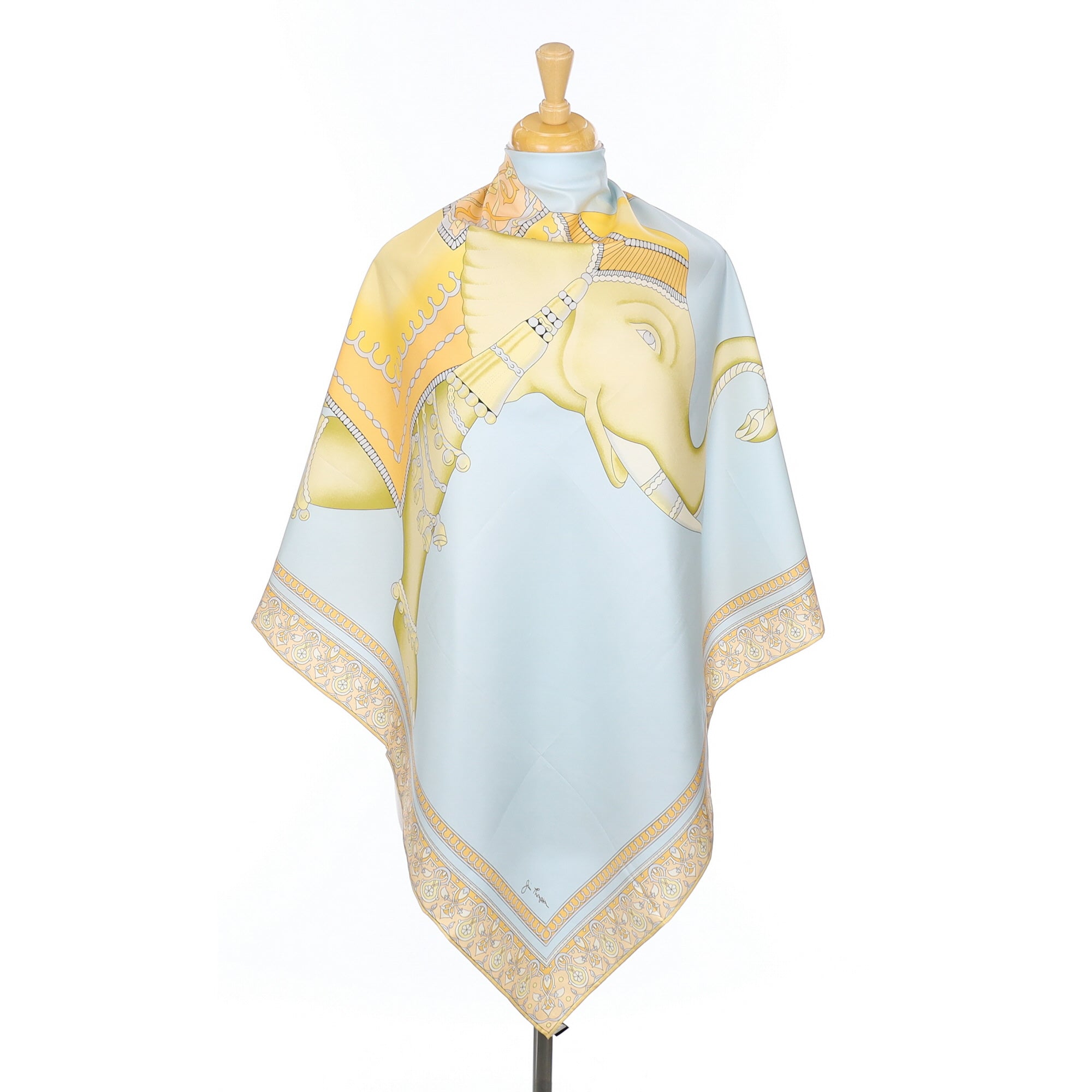 Immaculate Jim Thompson Pastel Elephant Silk Scarf