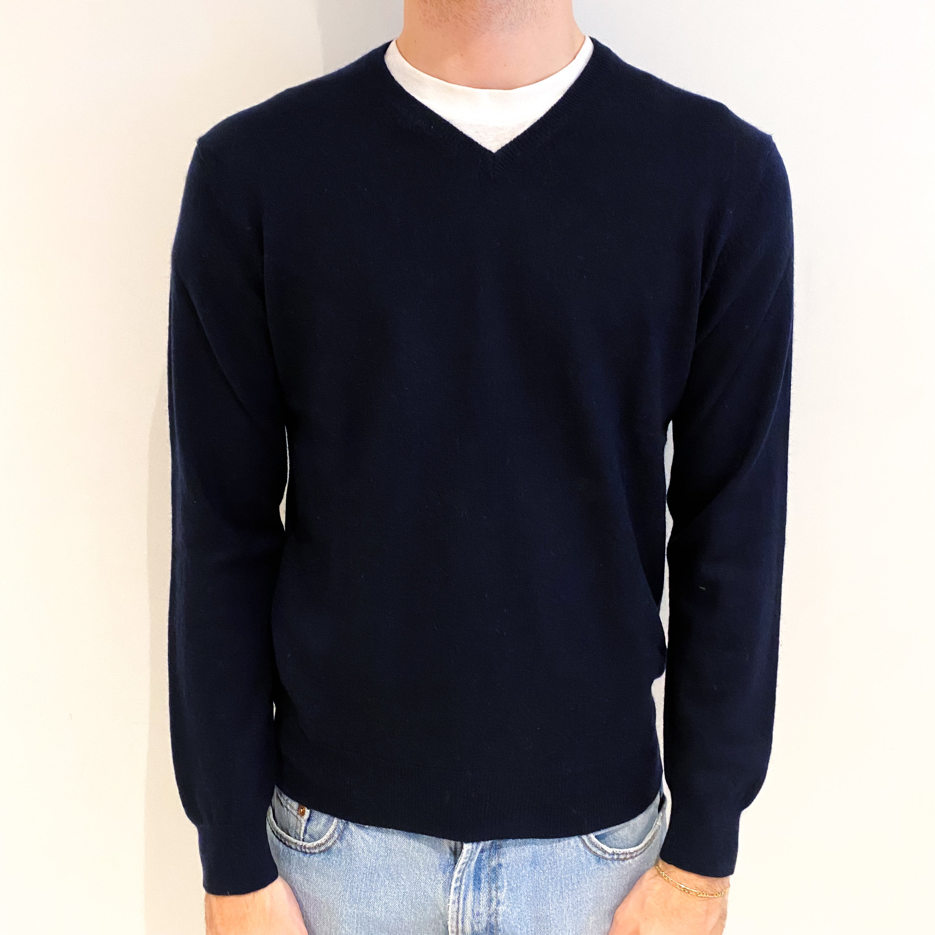 Men's Navy Blue Cashmere V Neck Jumper Medium
