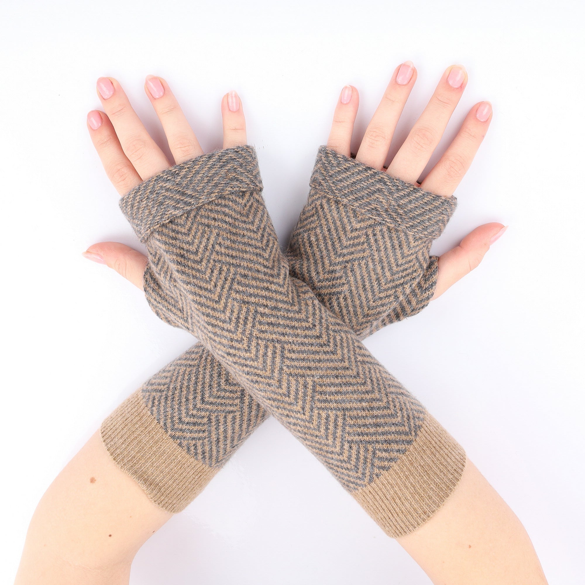 Grey & Camel Herringbone Fingerless Gloves