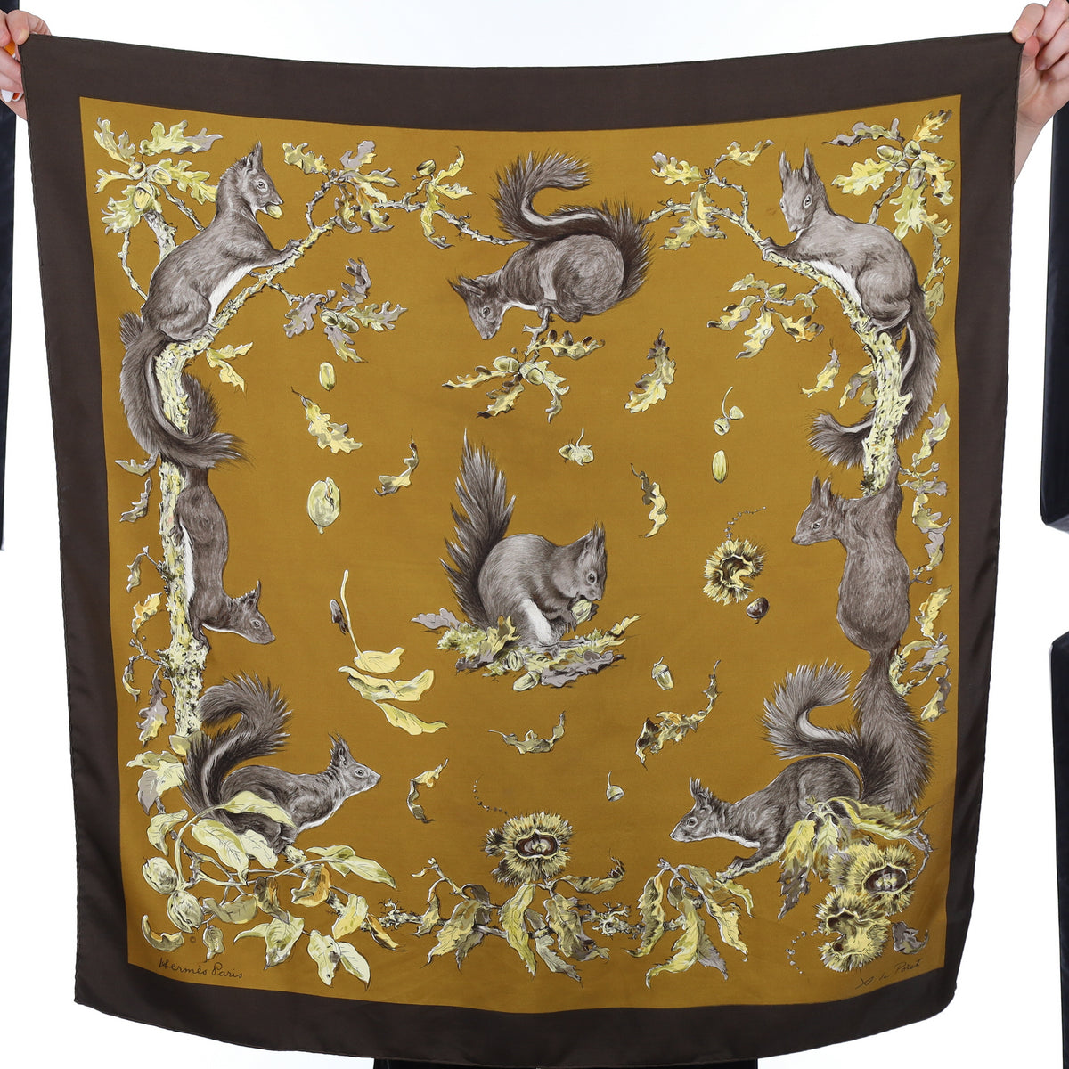 Hermès Écureuils Vintage Silk Scarf Quite Rare
