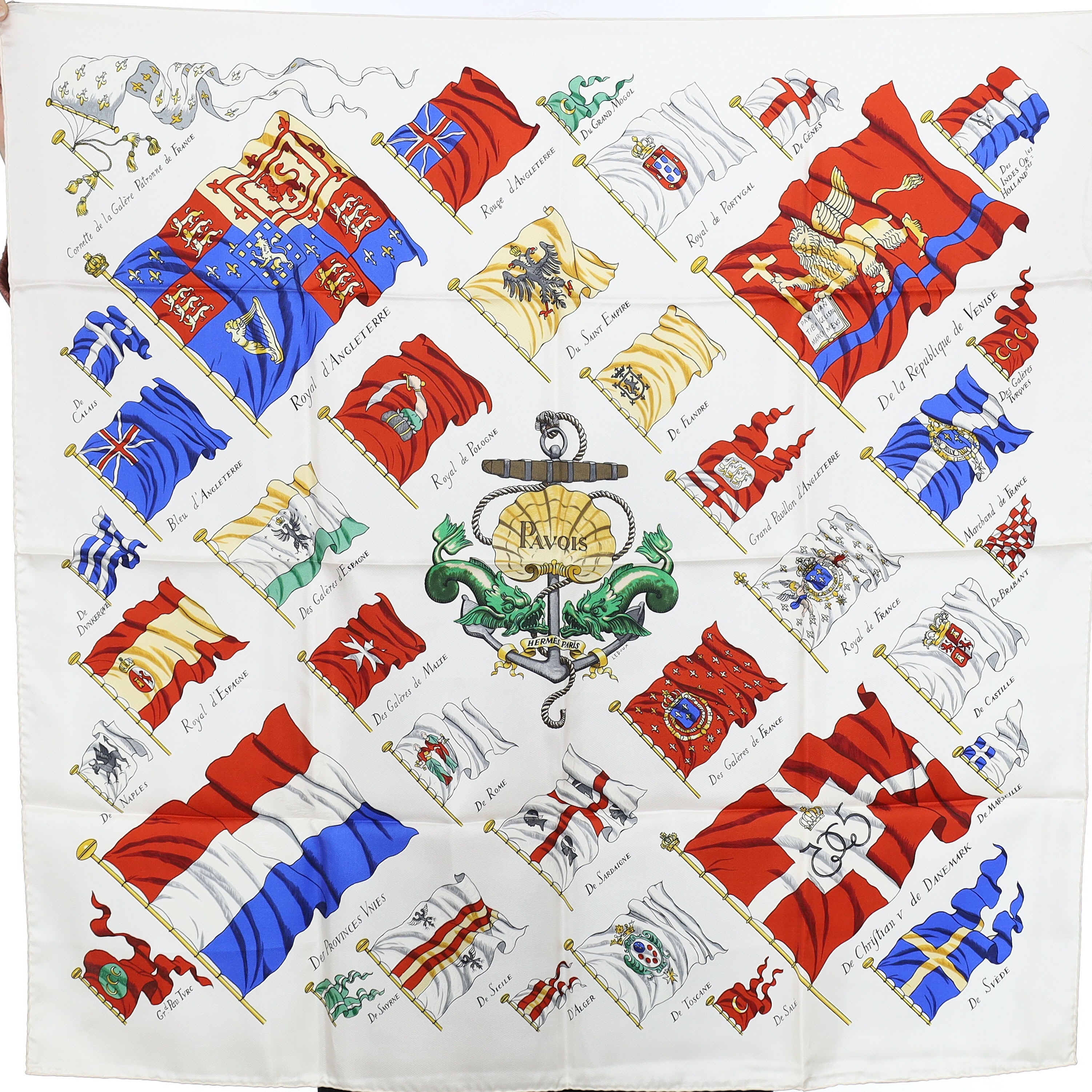 Brand New Boxed Hermès Pavios Silk Scarf