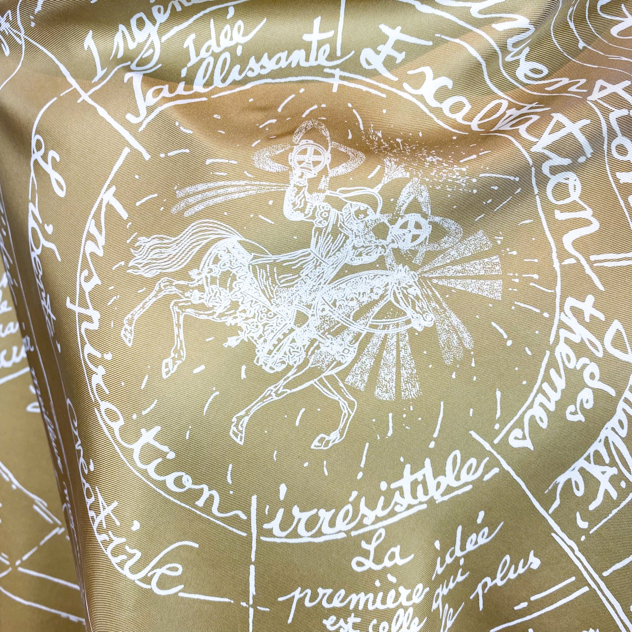 Immaculate Boxed Hermes Naissance d’une Idee Designer Silk Scarf