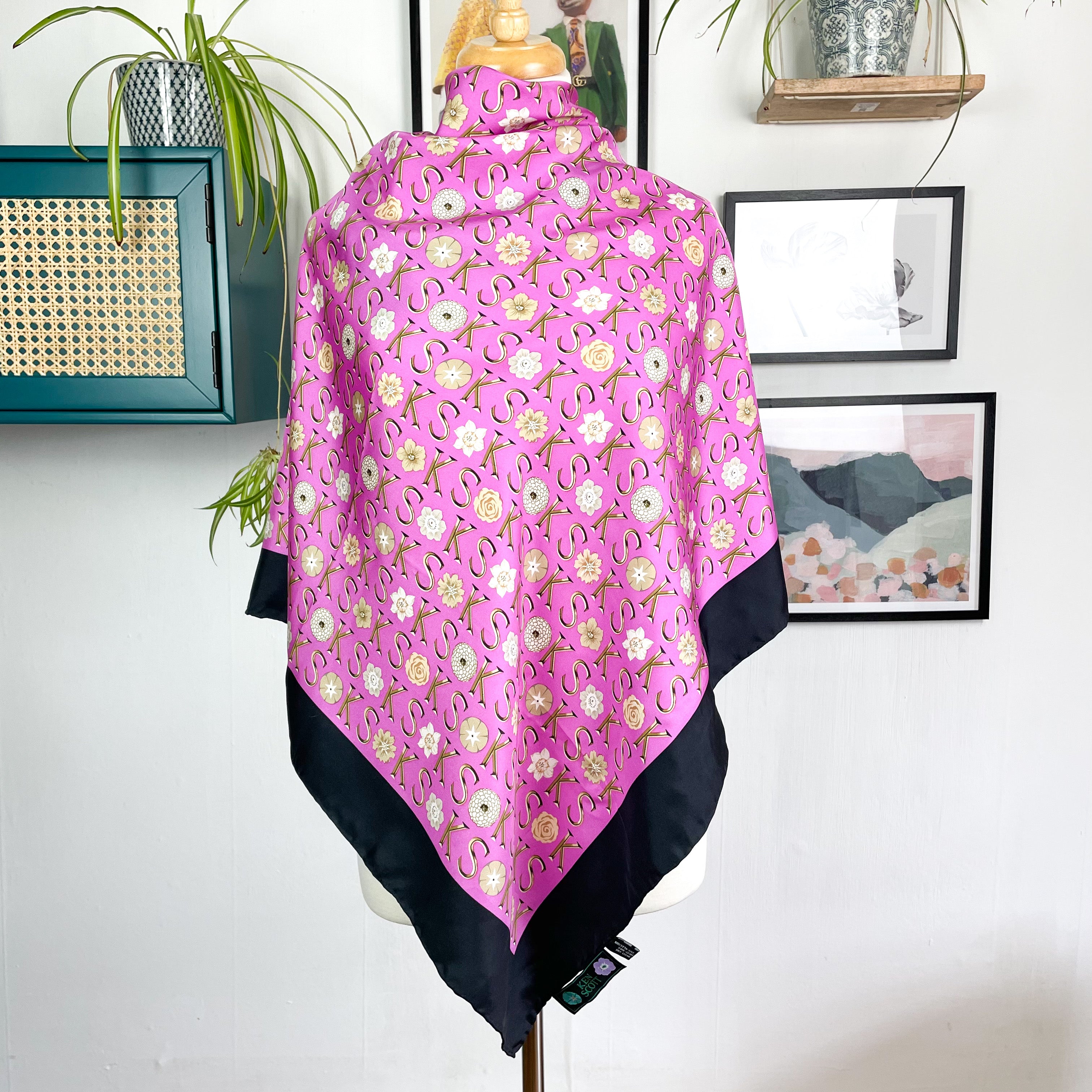 Stunning Ken Scott Designer Silk Scarf