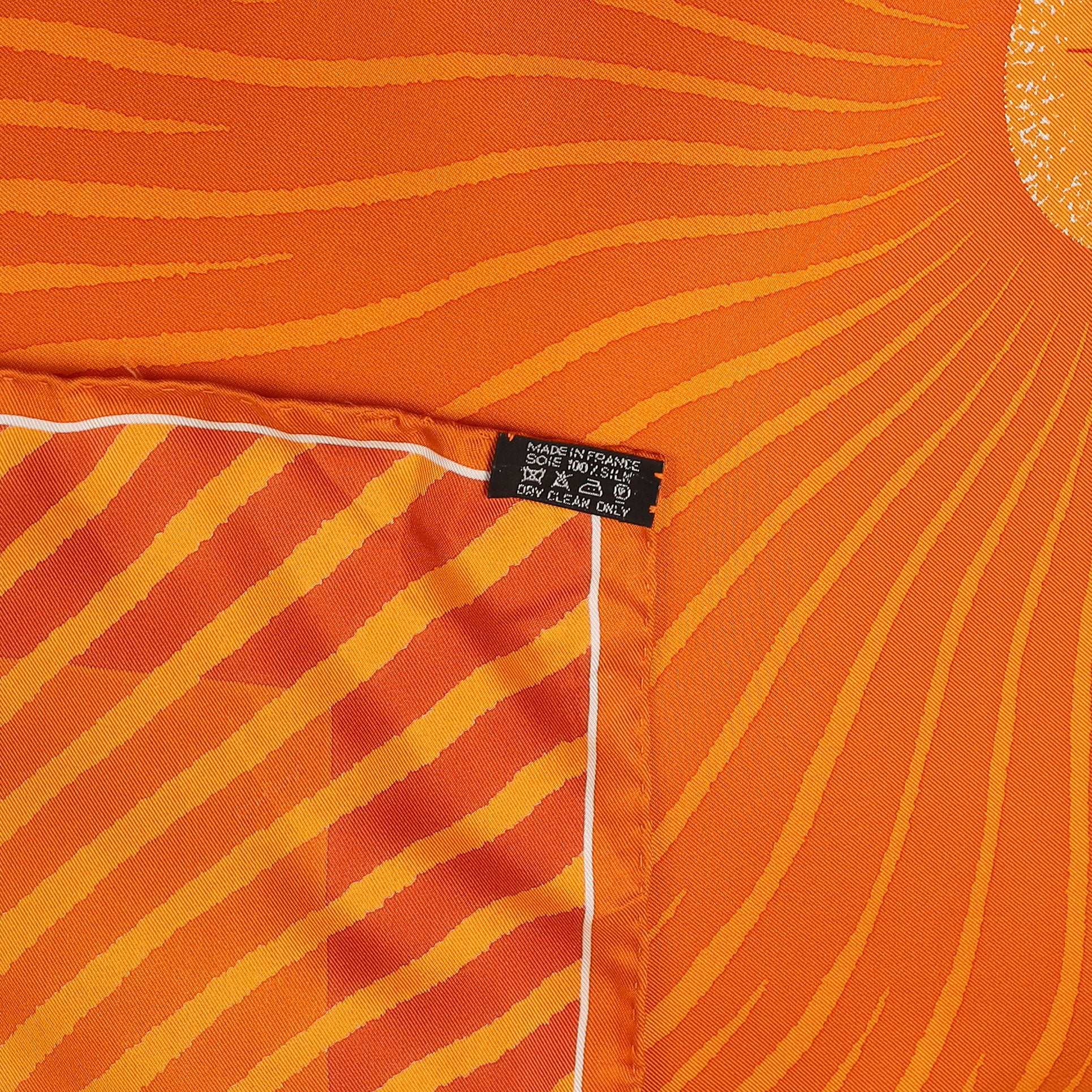 Pristine Hermès Maisons Pour Burj al Arab 2006 Silk Scarf