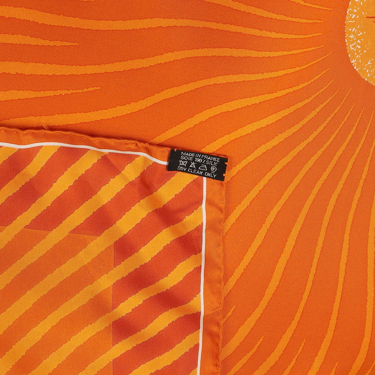 Pristine Hermès Maisons Pour Burj al Arab 2006 Silk Scarf