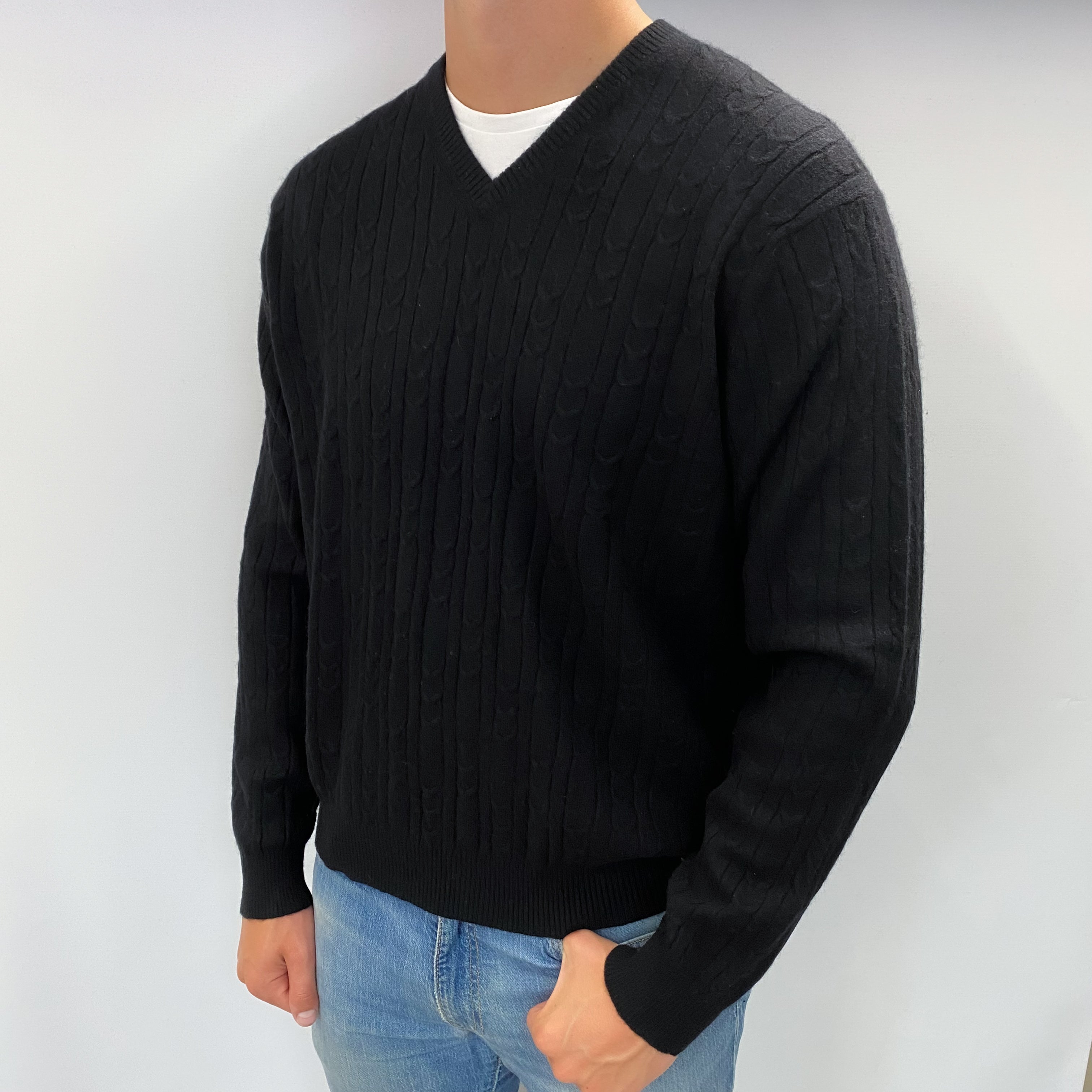 Men's Black Cashmere V Neck Cable Knit Jumper XL