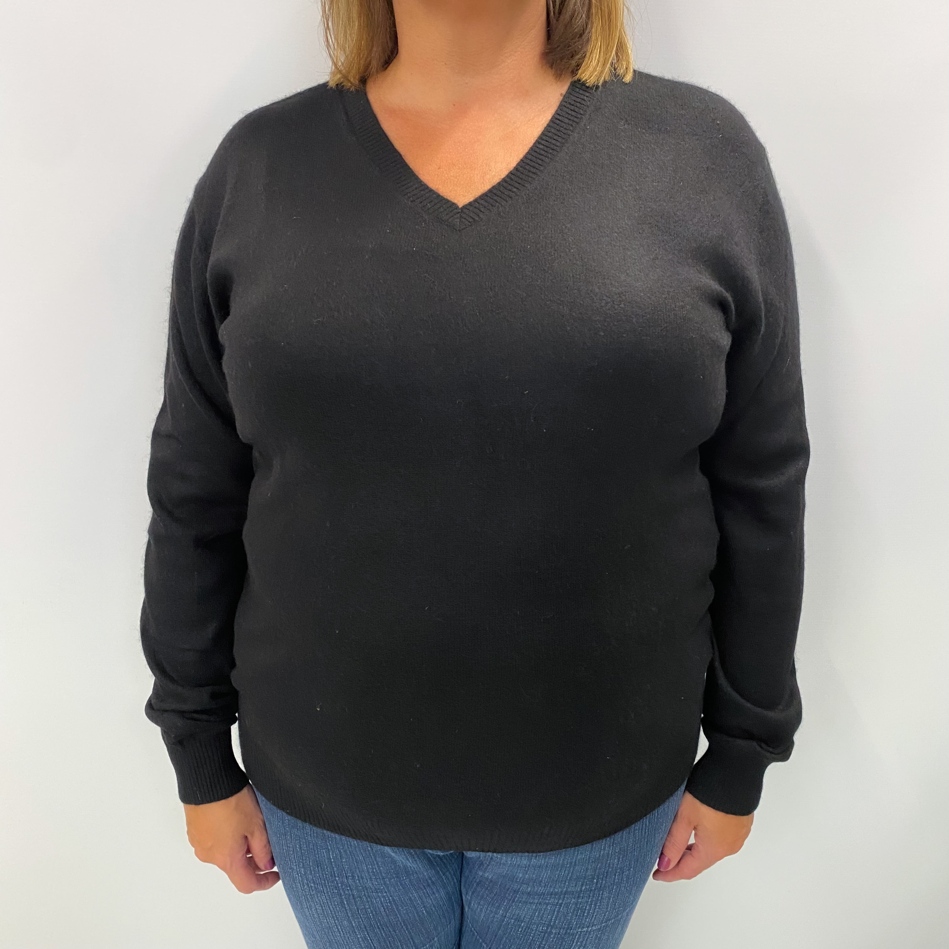Black Cashmere V Neck Jumper Extra Large