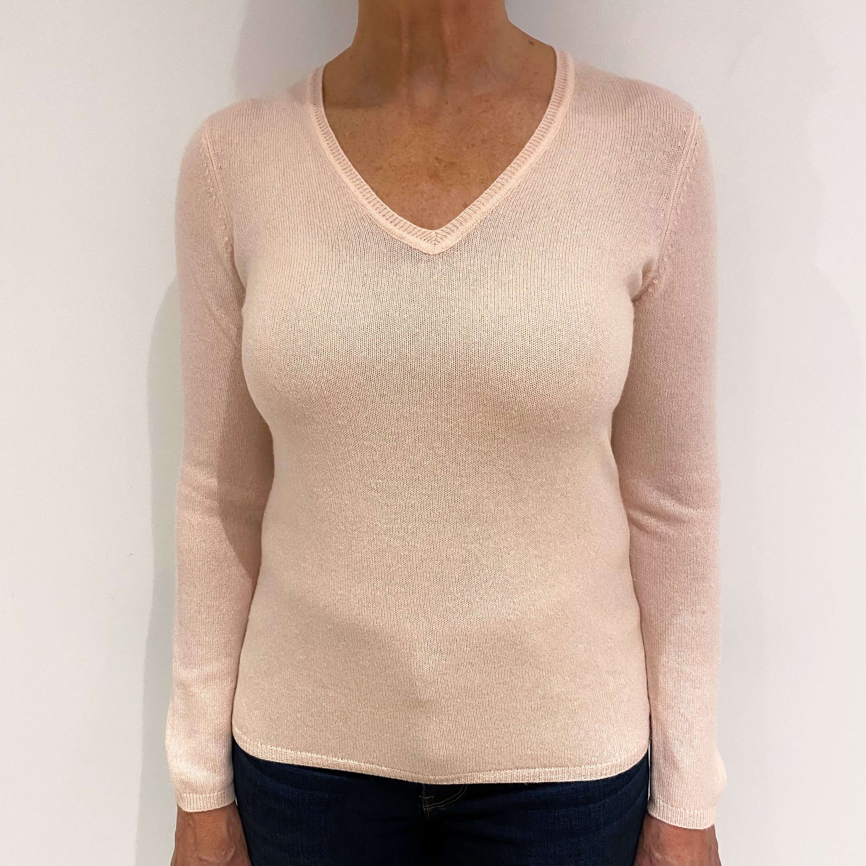 Shell Pink Lightweight Cashmere V Neck Jumper Medium