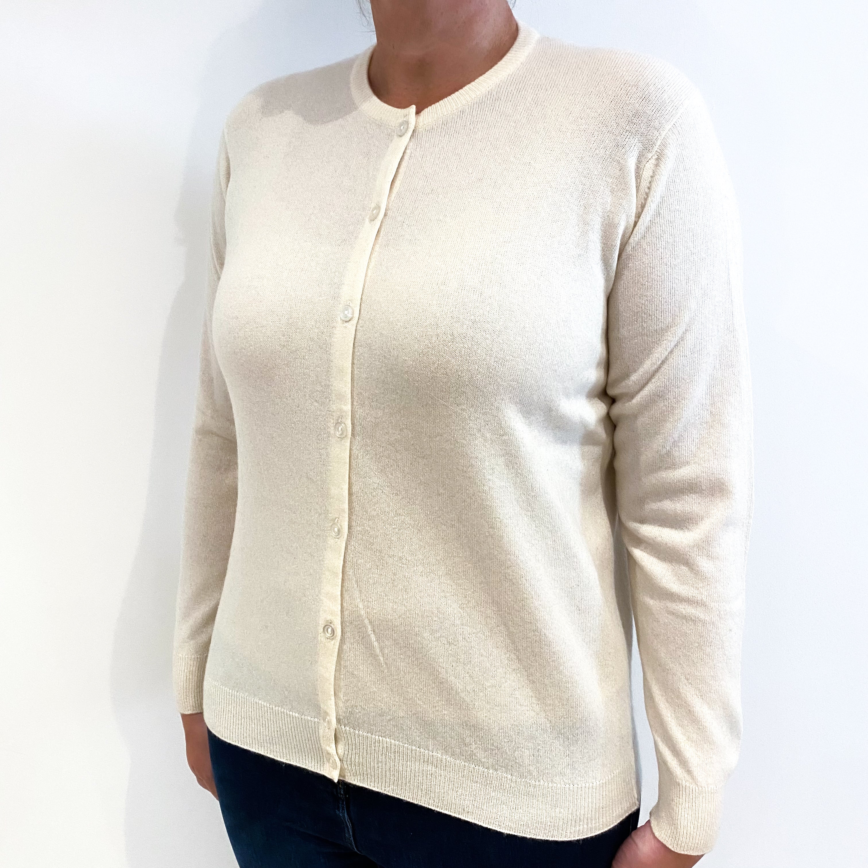 Scottish Cream Cashmere Crew Neck Cardigan Large
