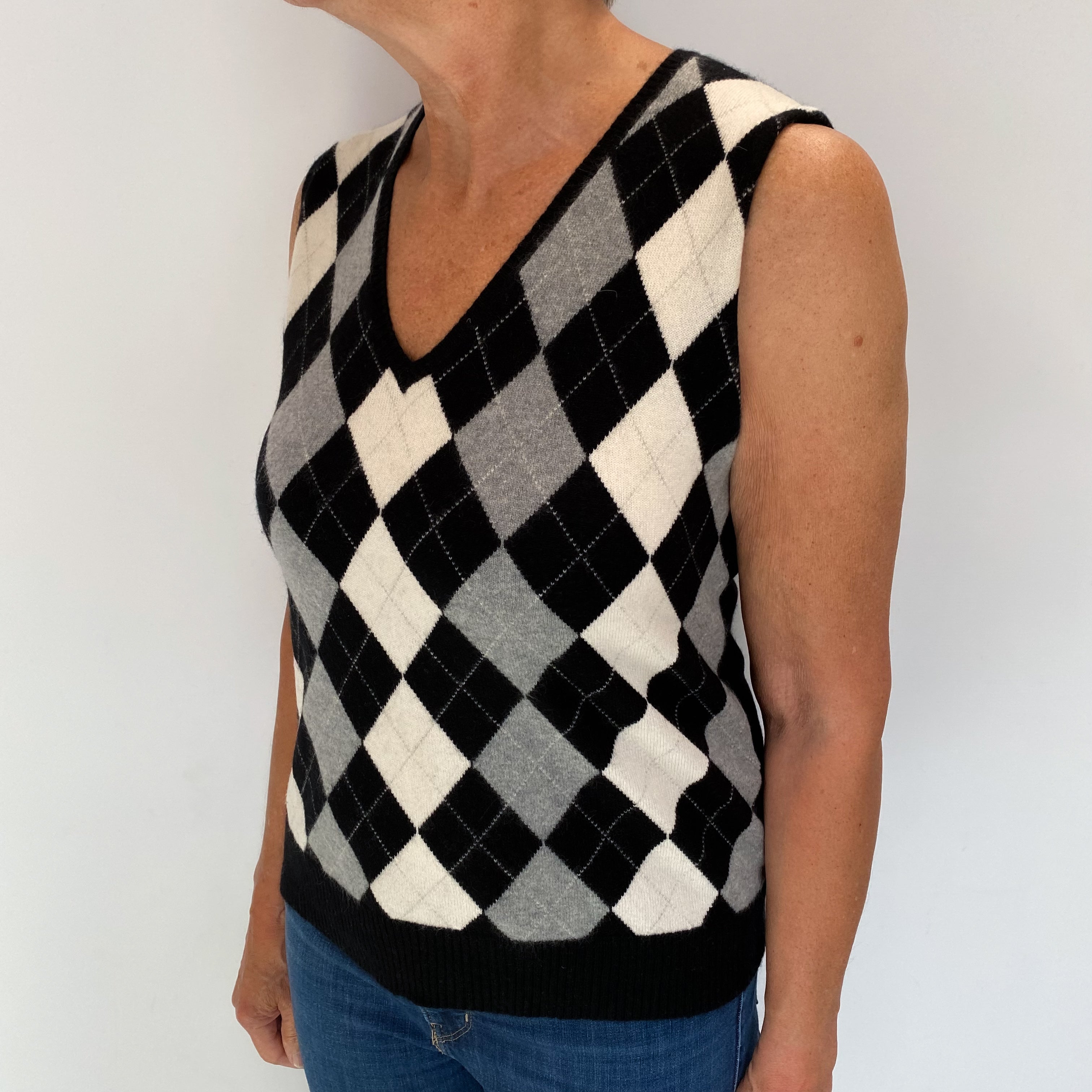 Black Argyle Cashmere V Neck Sleeveless Jumper Medium