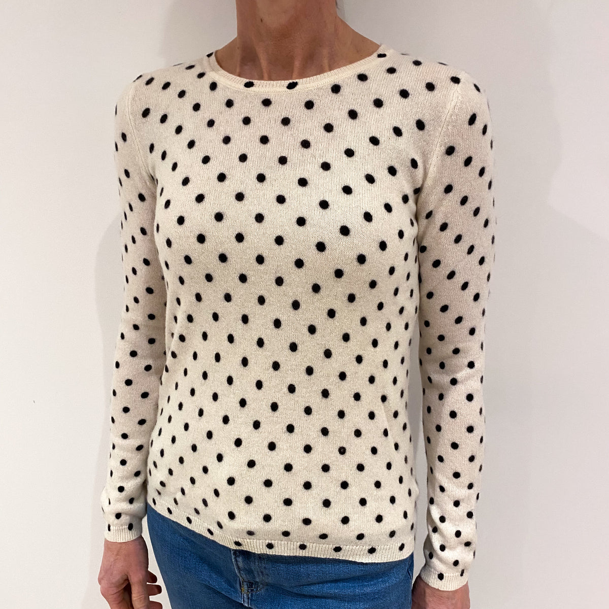 Ivory Black Spotty Cashmere Crew Neck Jumper Small