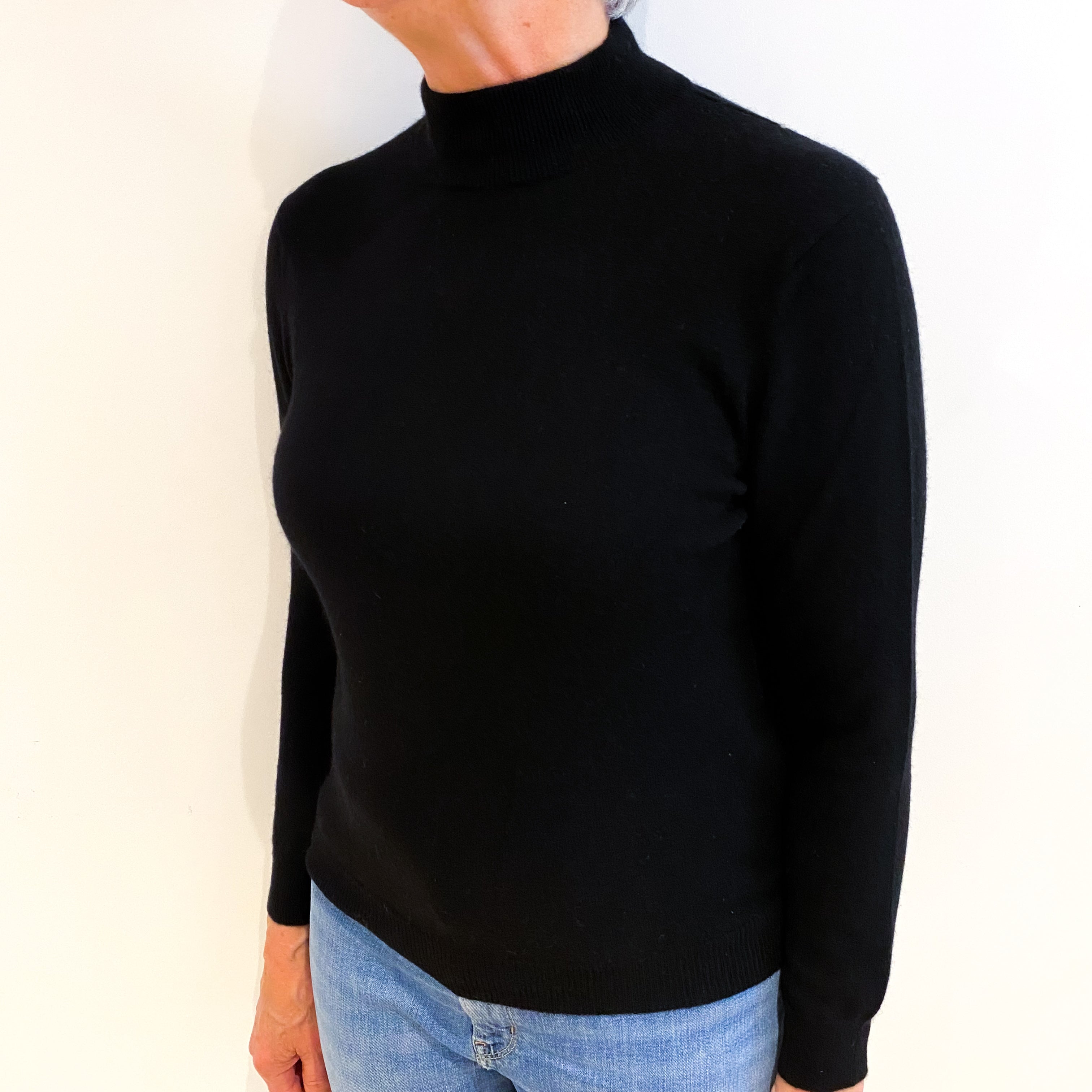 Black Cashmere Turtle Neck Jumper Medium