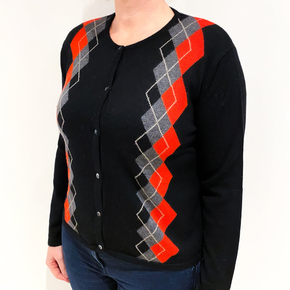 Black and Red Diamond Cashmere Crew Neck Cardigan Large