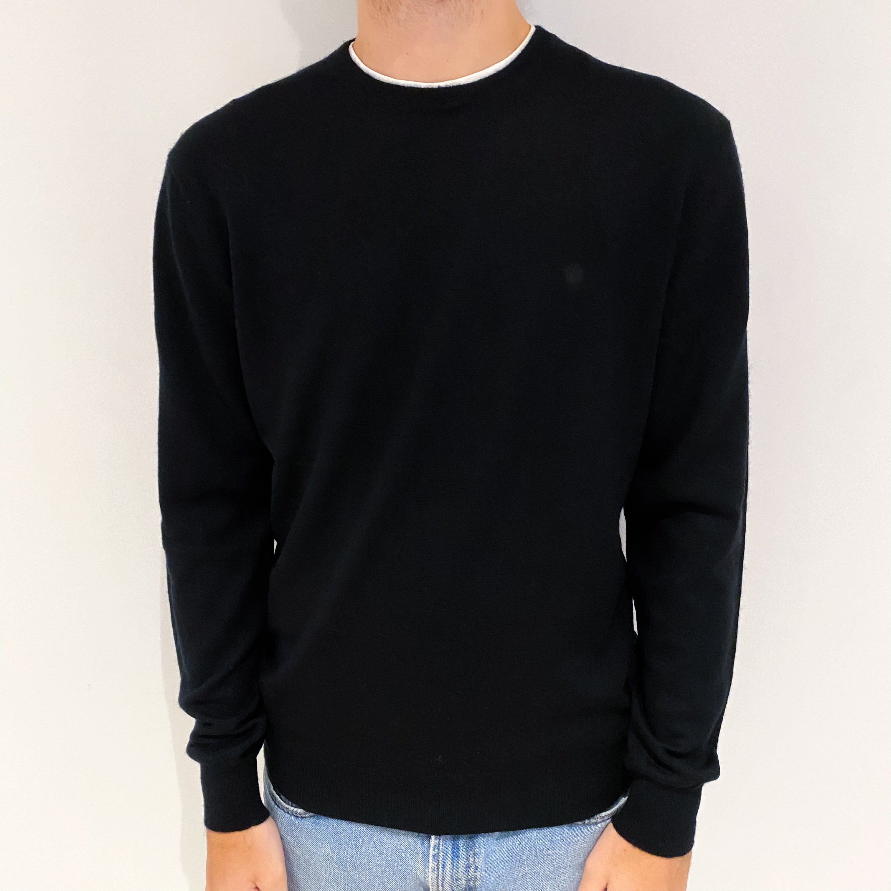 Men's Black Cashmere Crew Neck Jumper Large