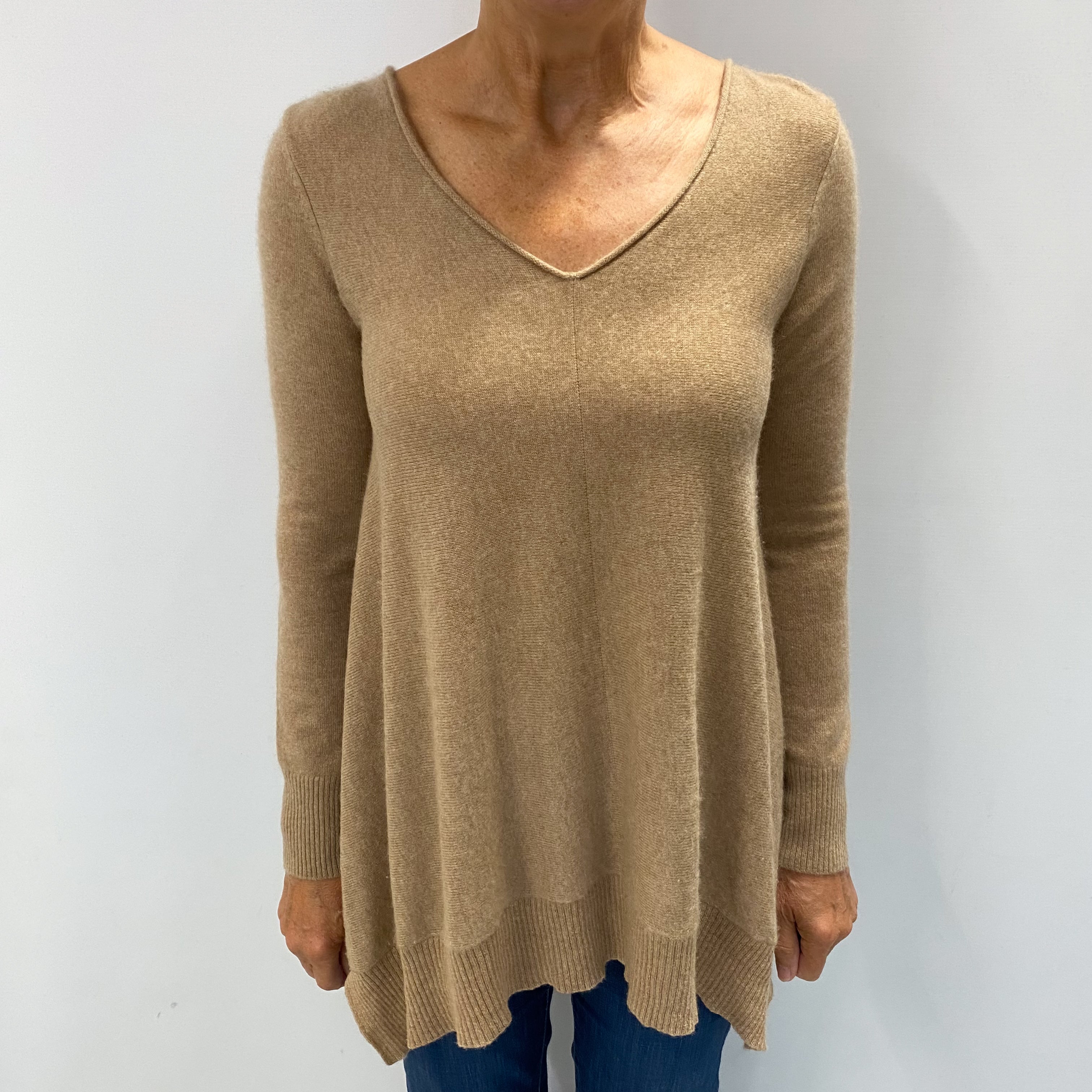 Fudge Brown Cashmere V Neck Jumper Medium