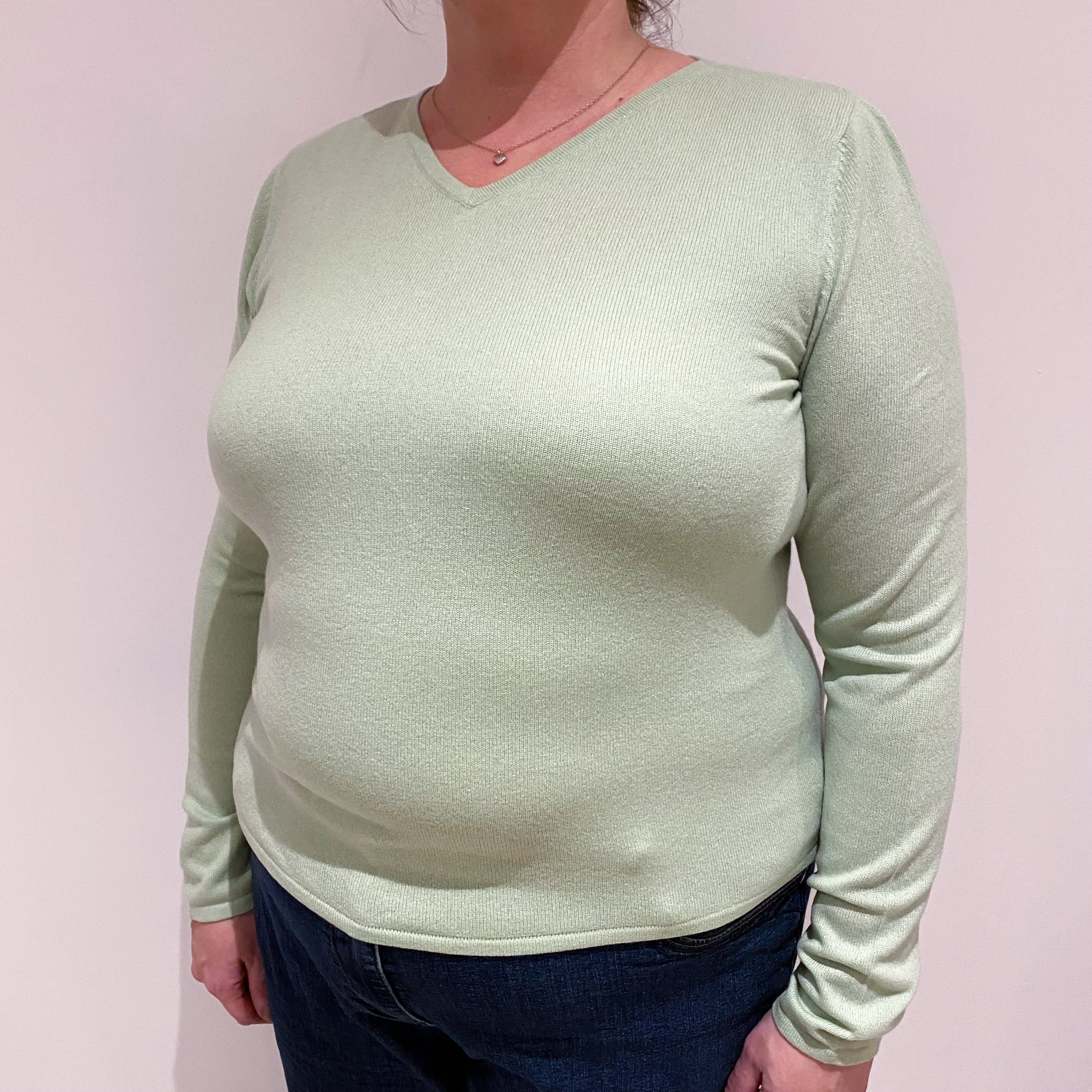 Pickle Green Cashmere V Neck Jumper Extra Large
