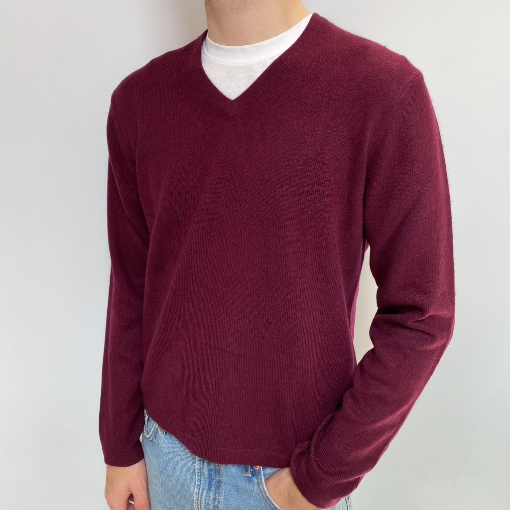 Men's Mulberry Purple Cashmere V Neck Jumper Large