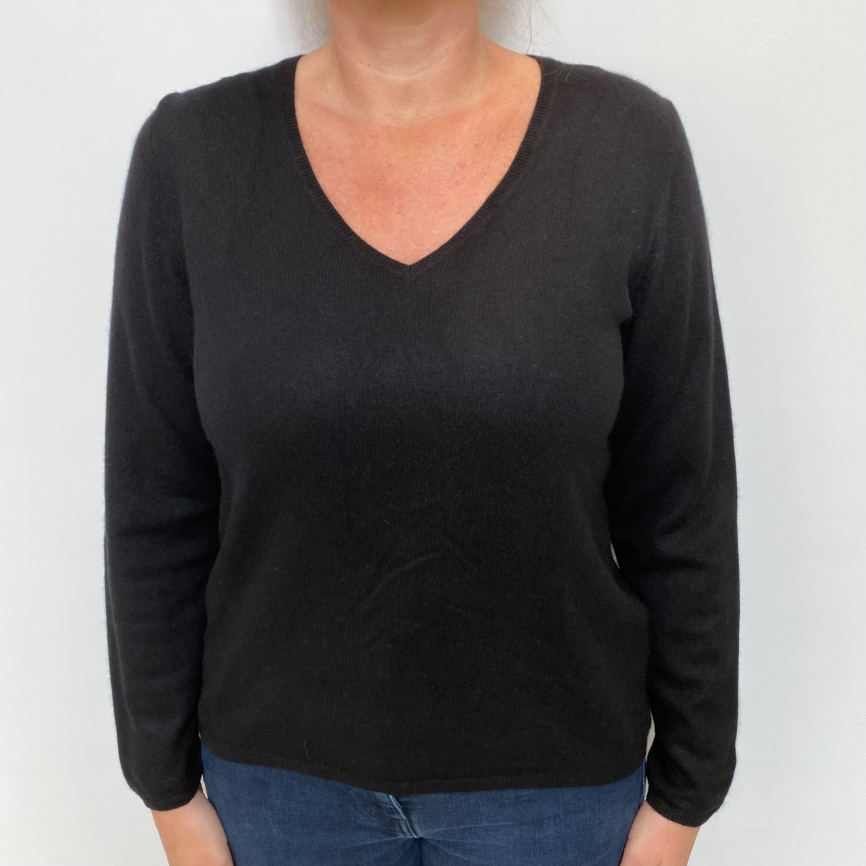 Black Cashmere V Neck Jumper Large