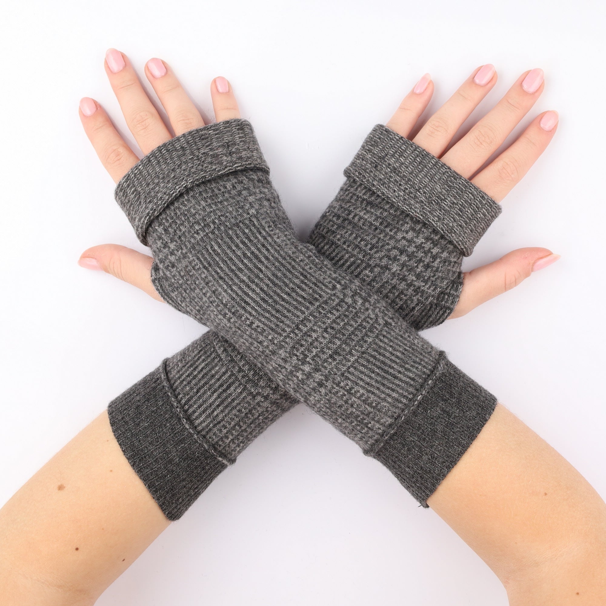 Grey Patterned Fingerless Gloves